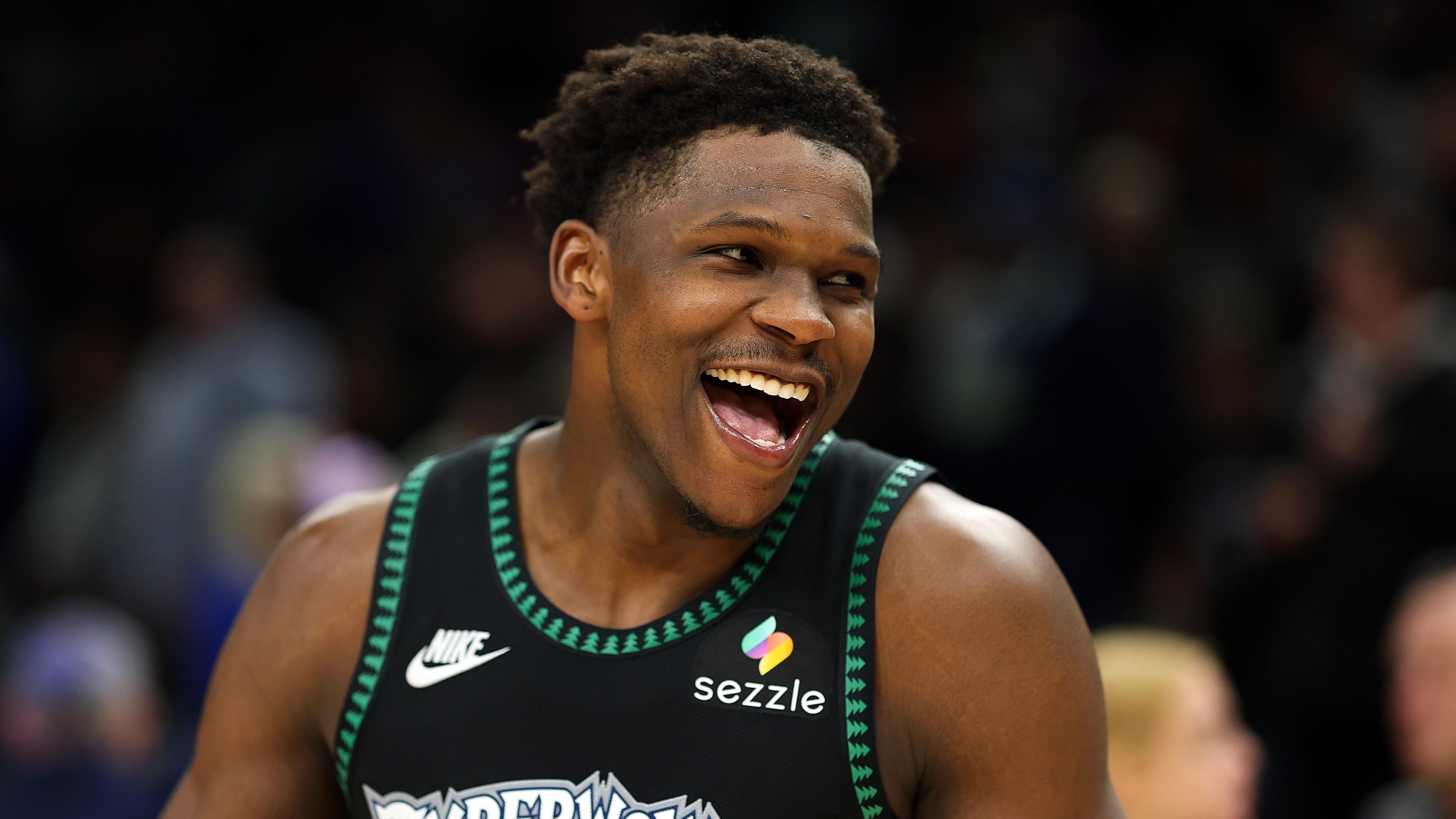 Los Angeles Clippers v Minnesota Timberwolves