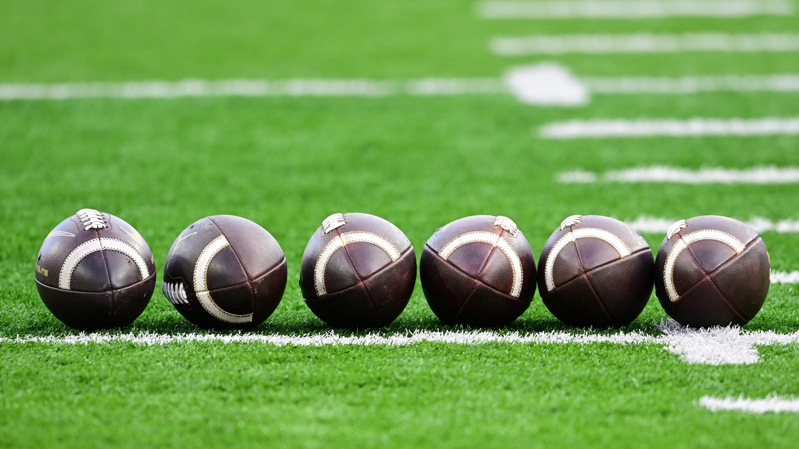 Michigan Wolverines v Maryland Terrapins