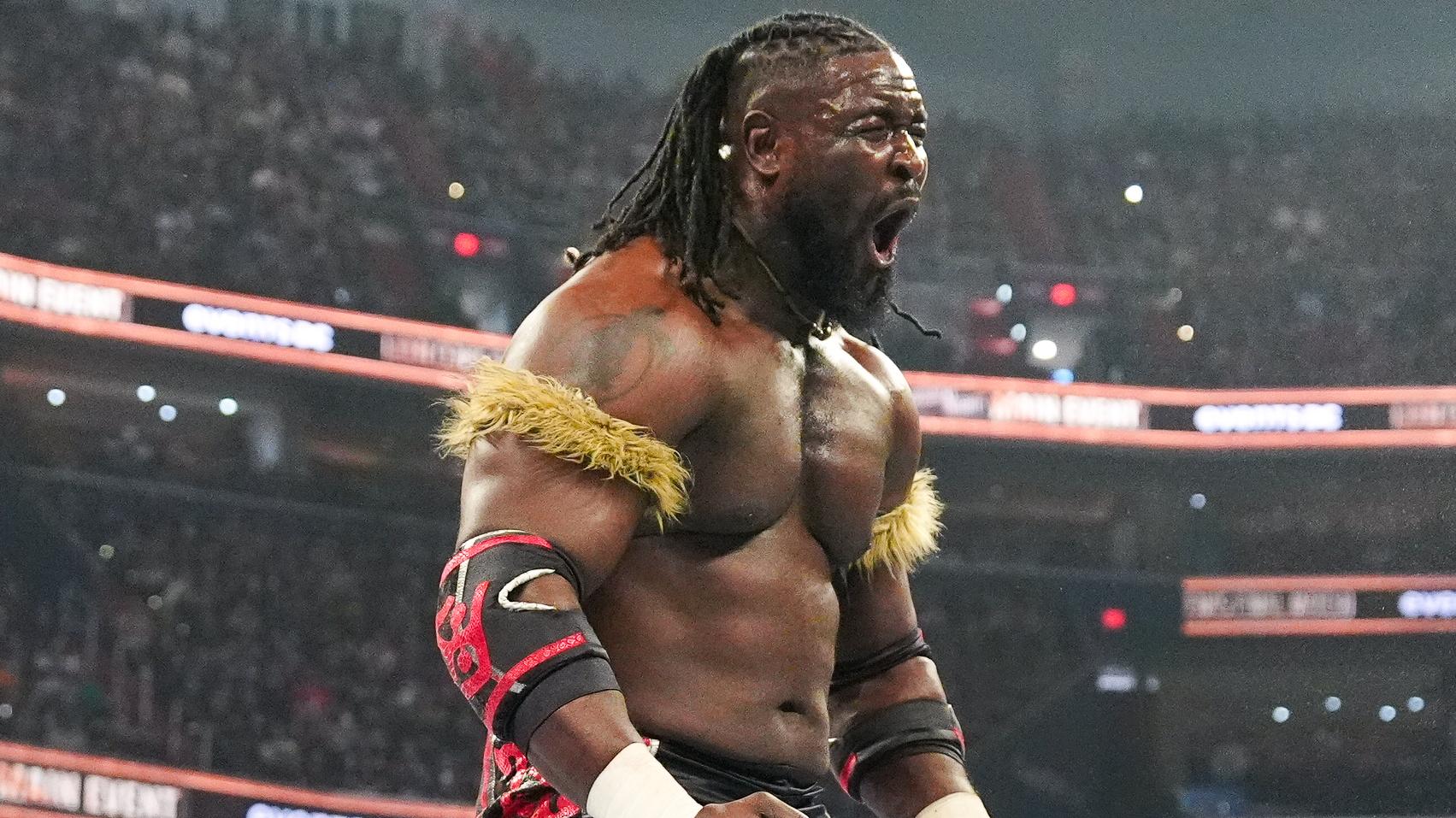 WWE - Saturday Night's Main Event