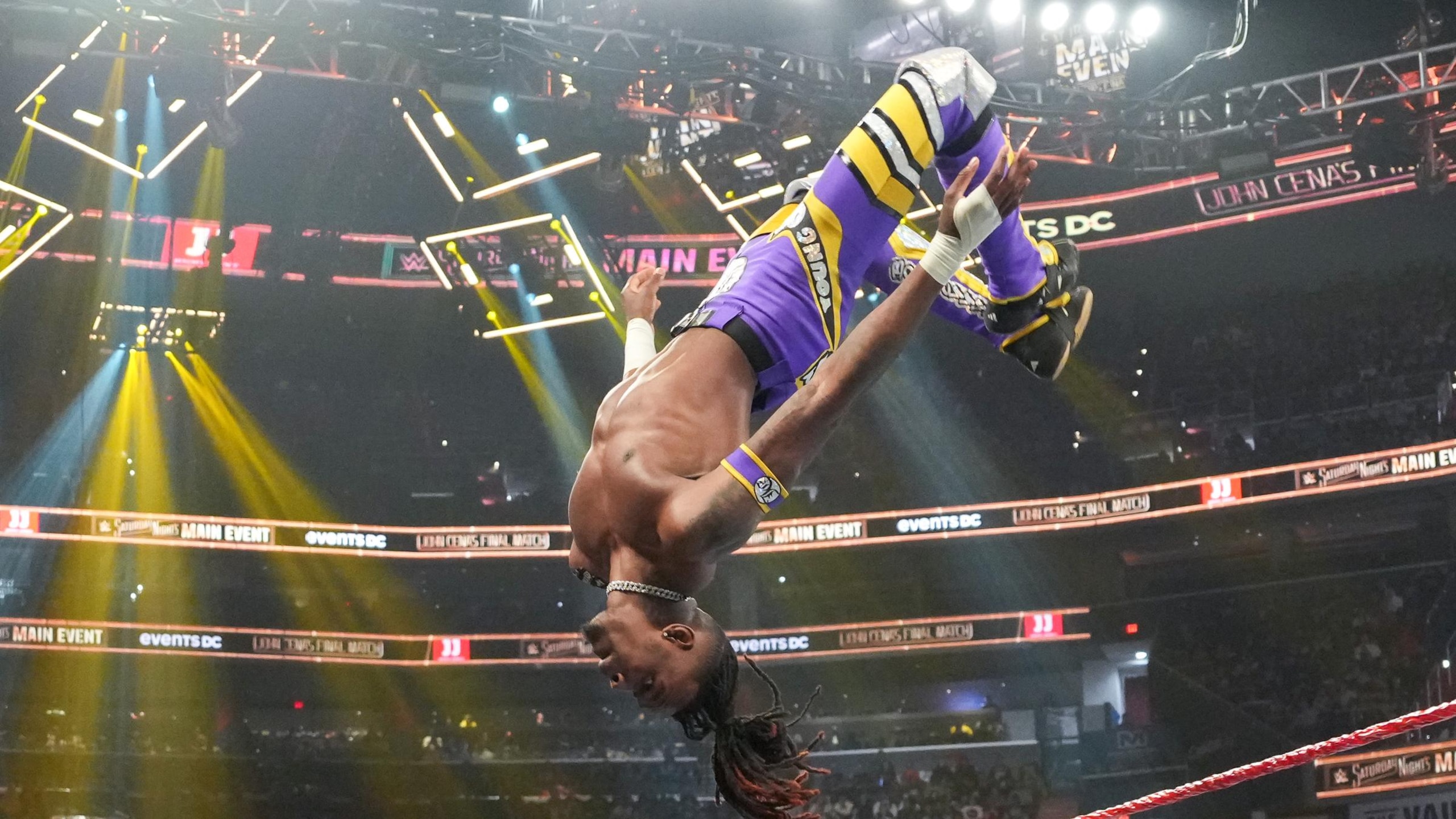 WWE - Saturday Night's Main Event