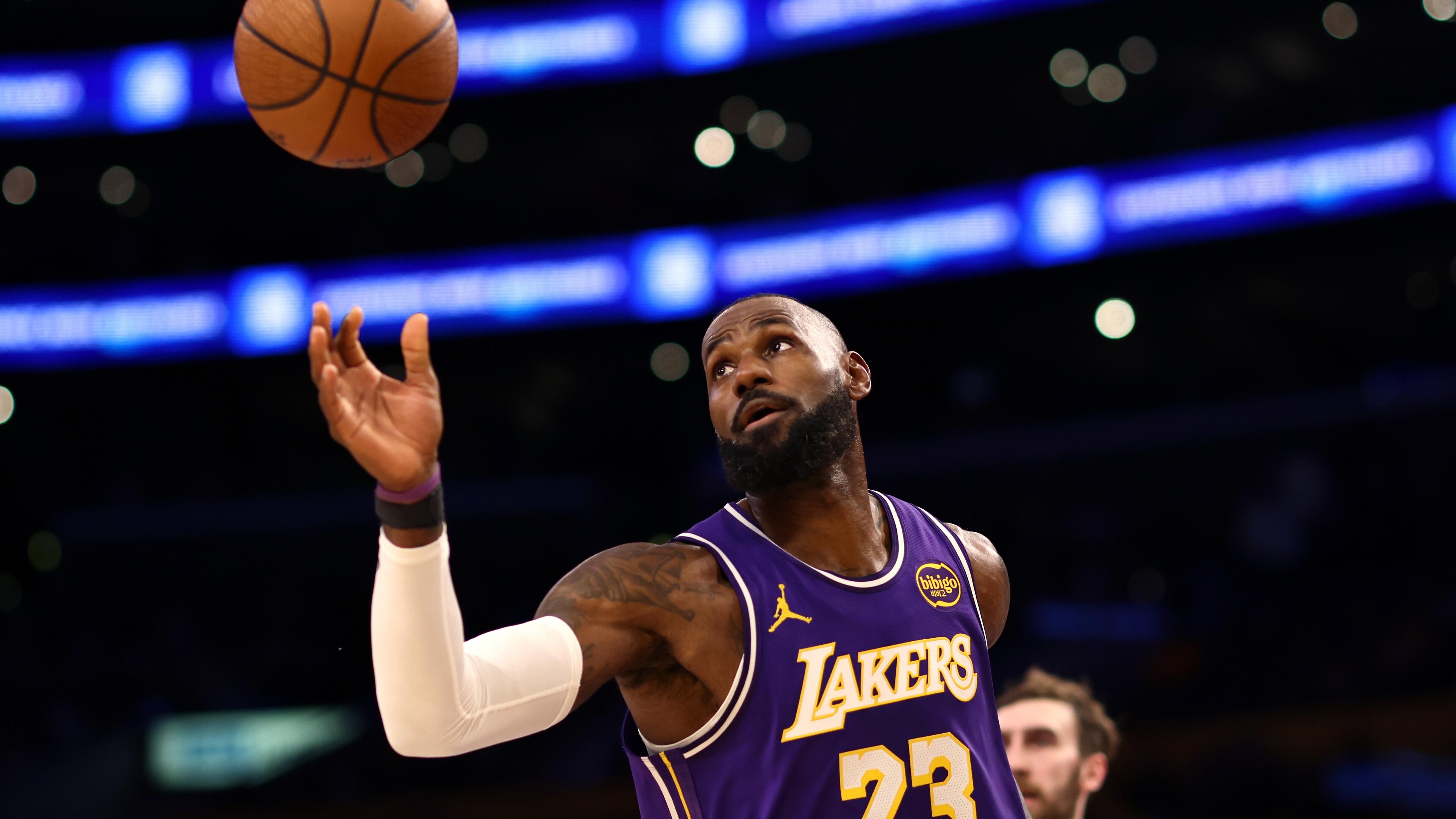 San Antonio Spurs v Los Angeles Lakers: Emirates NBA Cup - Quarterfinals