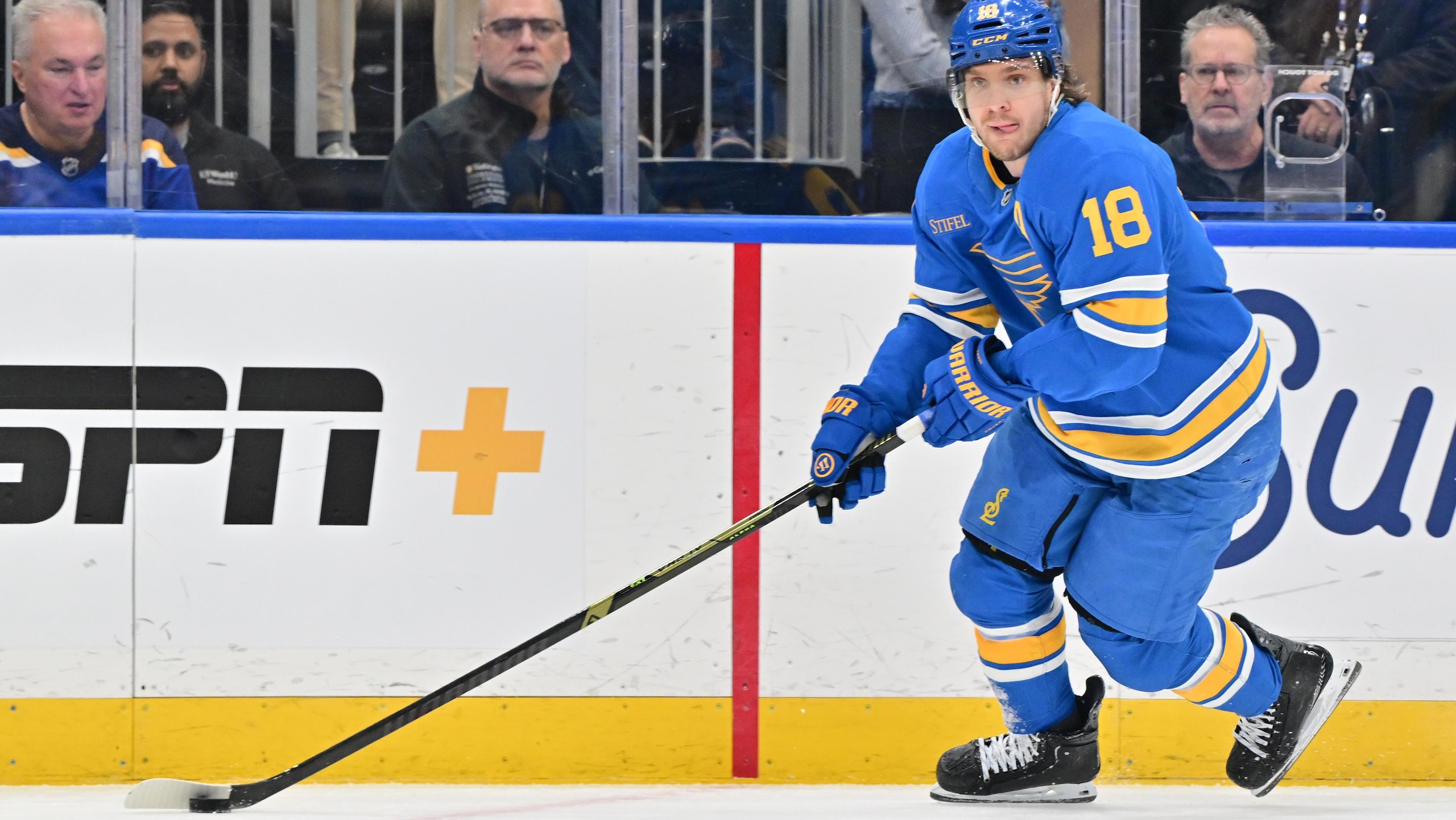 NHL: DEC 12 Blackhawks at Blues