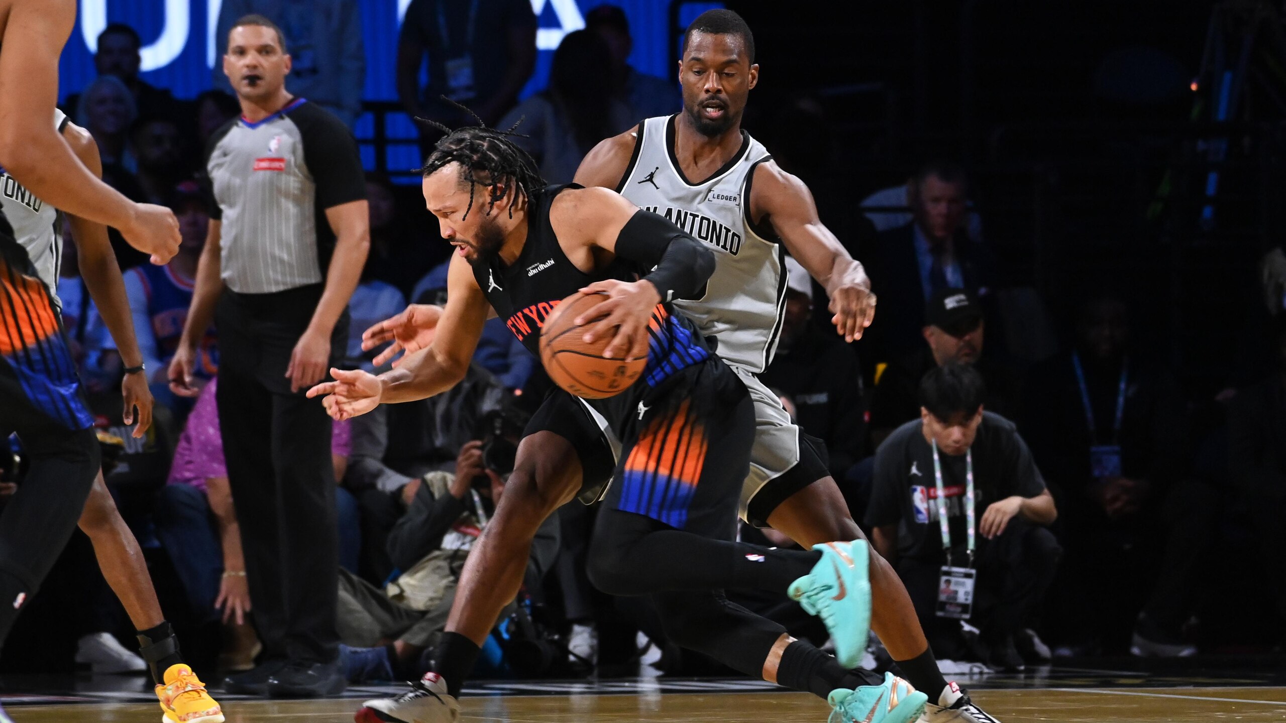 San Antonio Spurs v New York Knicks: Emirates NBA Cup - Final