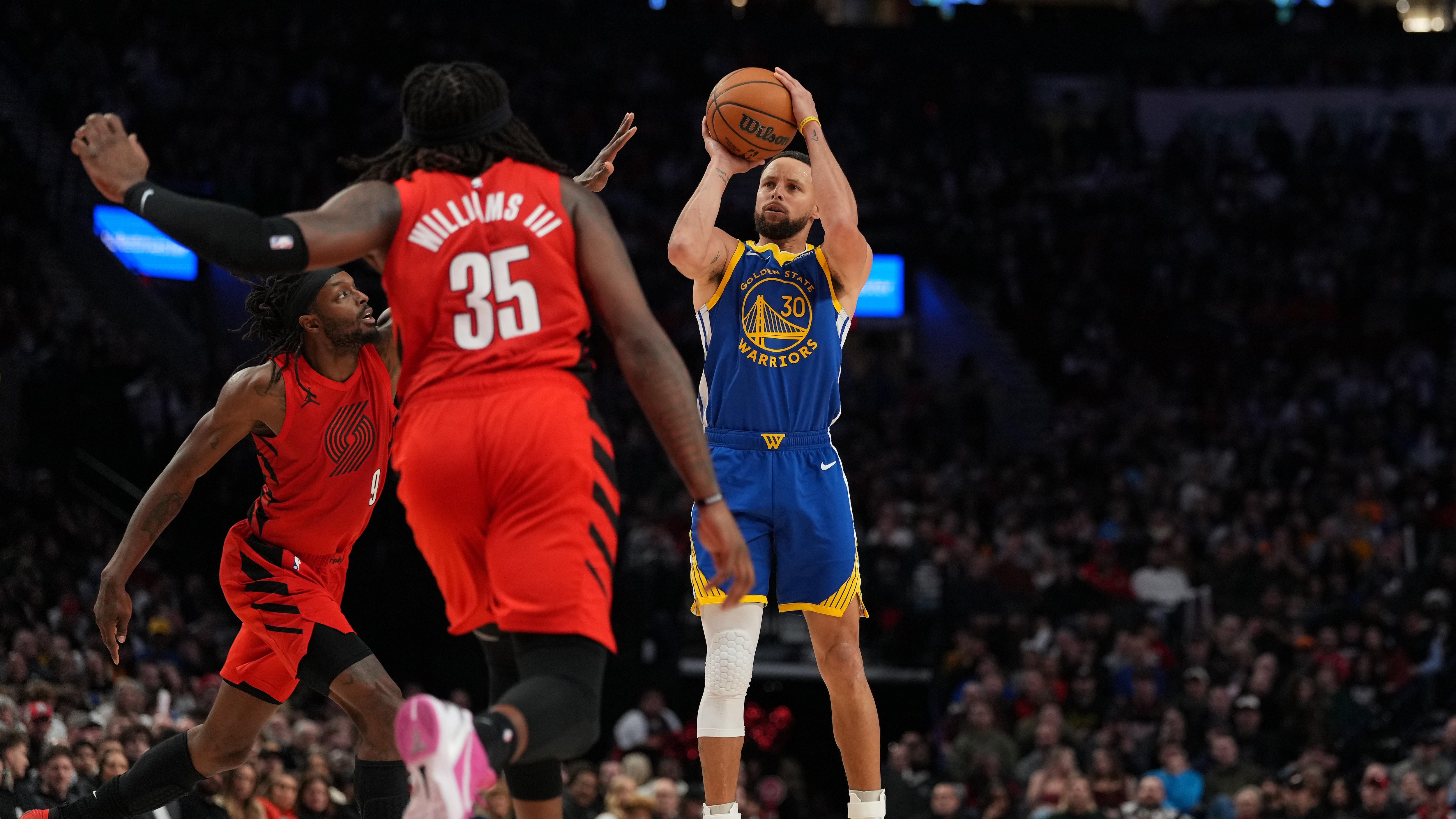 Golden State Warriors v Portland Trail Blazers