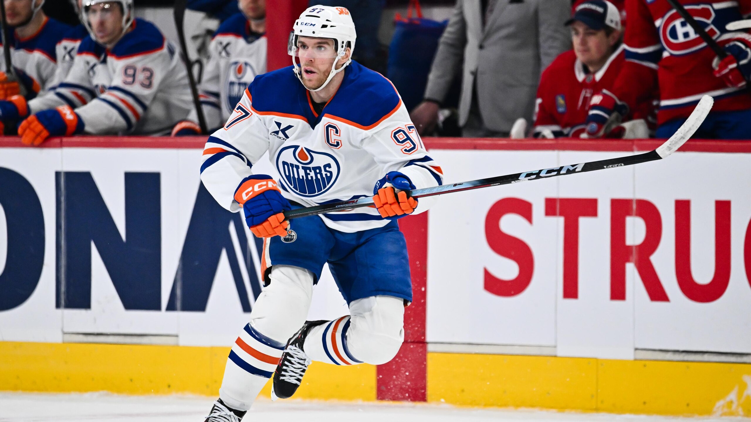 Edmonton Oilers v Montreal Canadiens