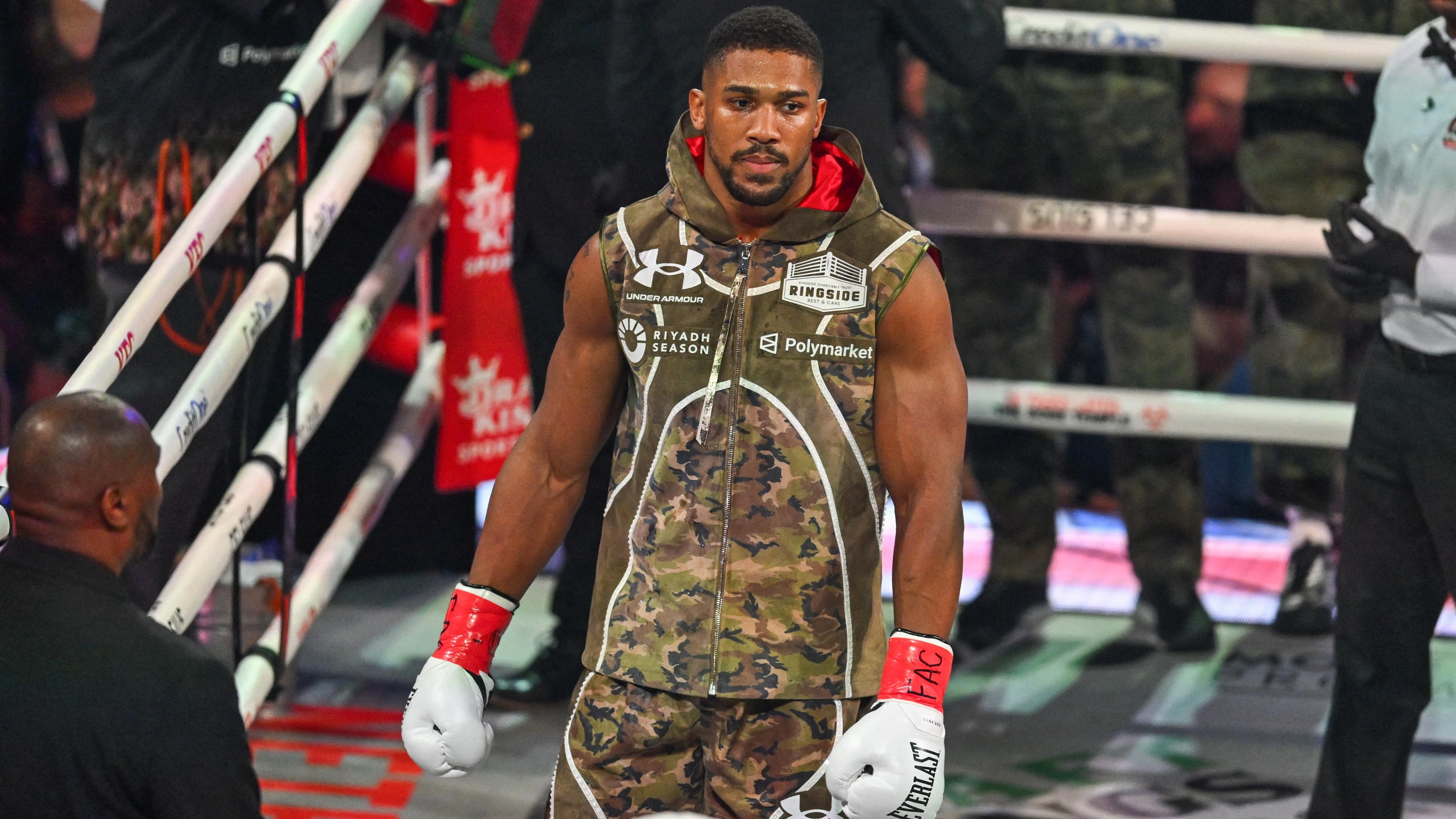 Anthony Joshua Hospitalized After Injuries from Car Crash in Nigeria, Police Announce
