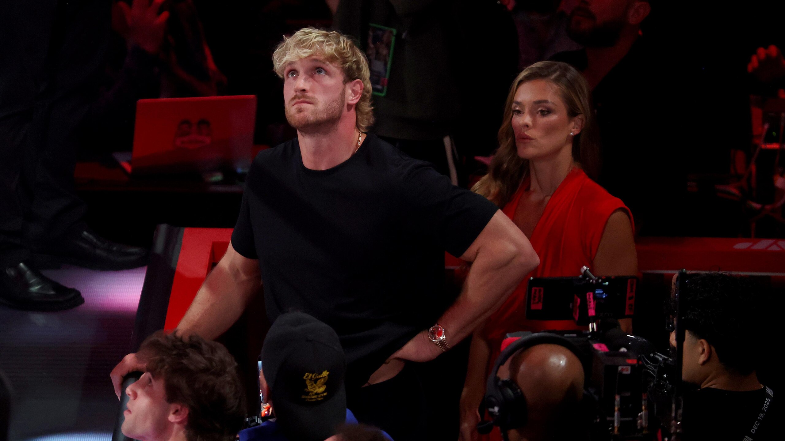 Jake Paul v Anthony Joshua