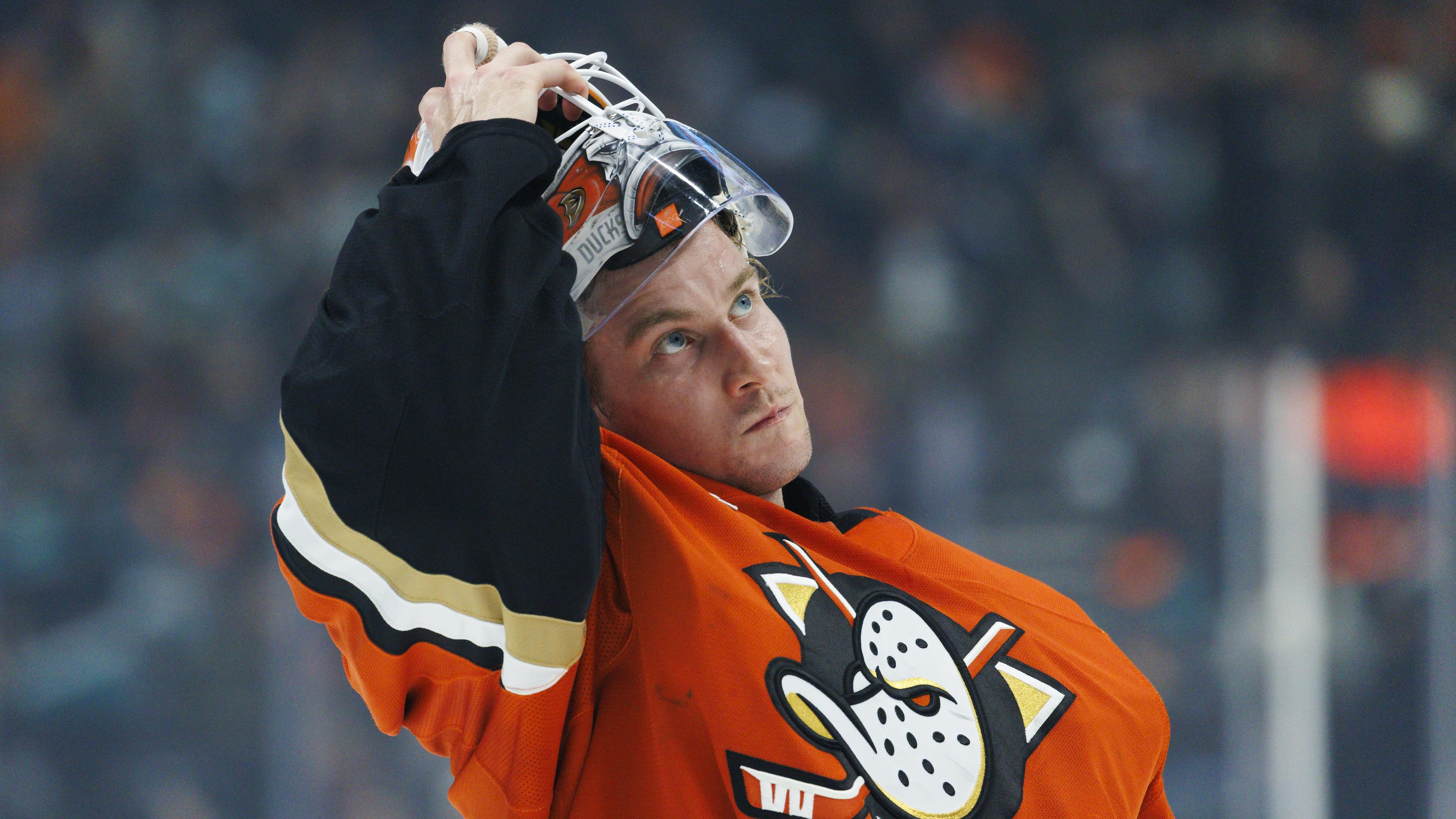 Columbus Blue Jackets v Anaheim Ducks