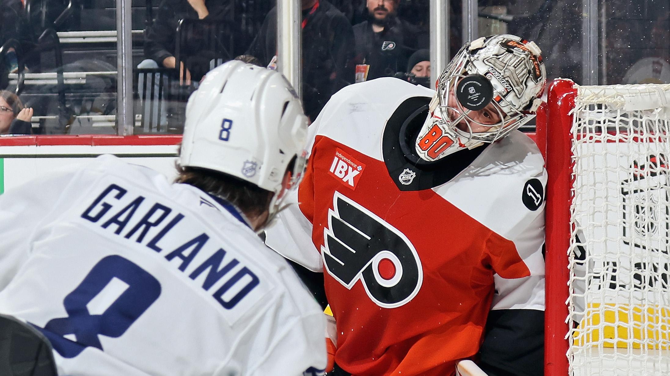 Vancouver Canucks v Philadelphia Flyers