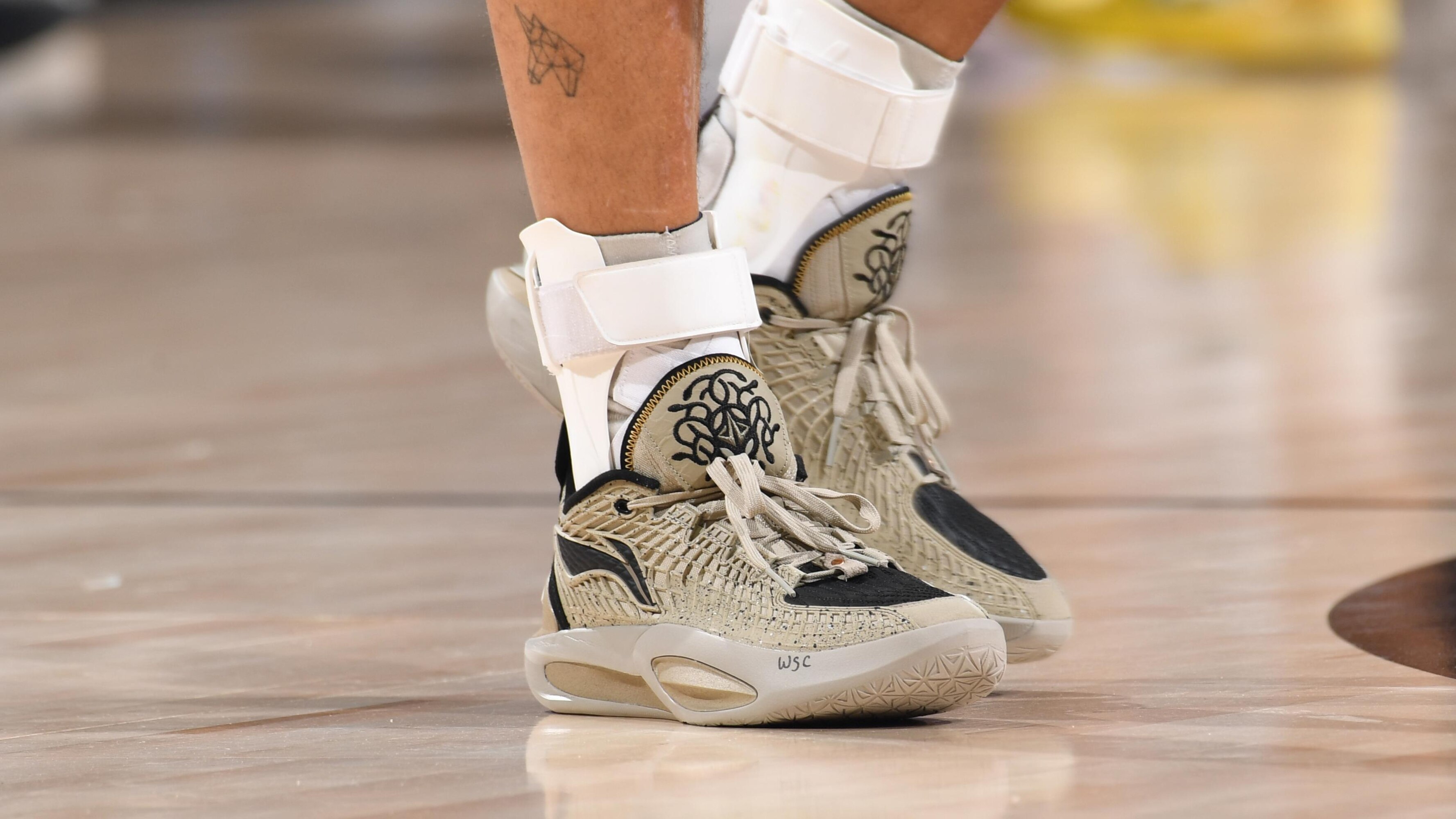 Steph Curry Rocks Jimmy Butler's 'Medusa' Shoes During Warriors' Win in Viral Photos
