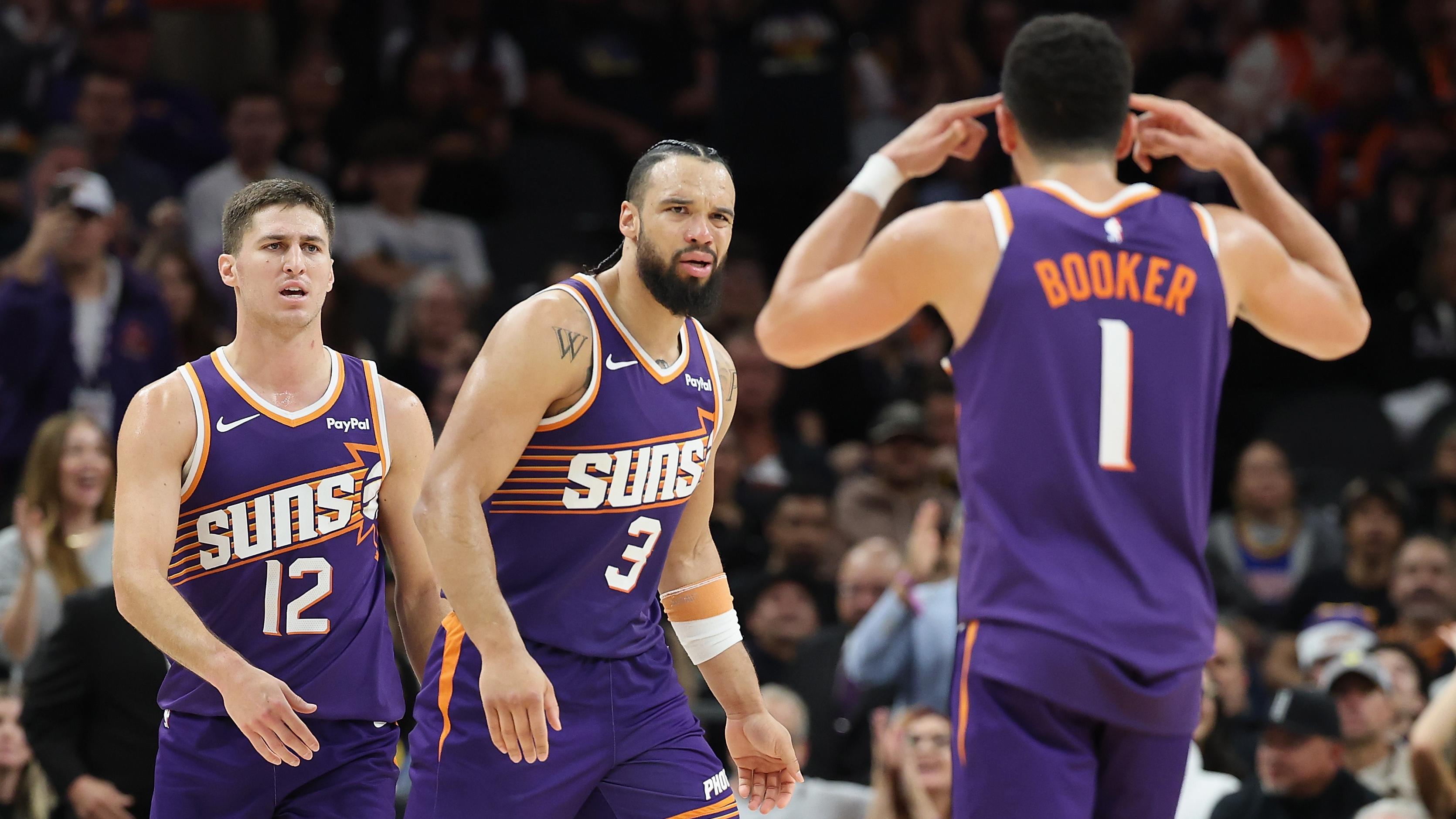 Golden State Warriors v Phoenix Suns