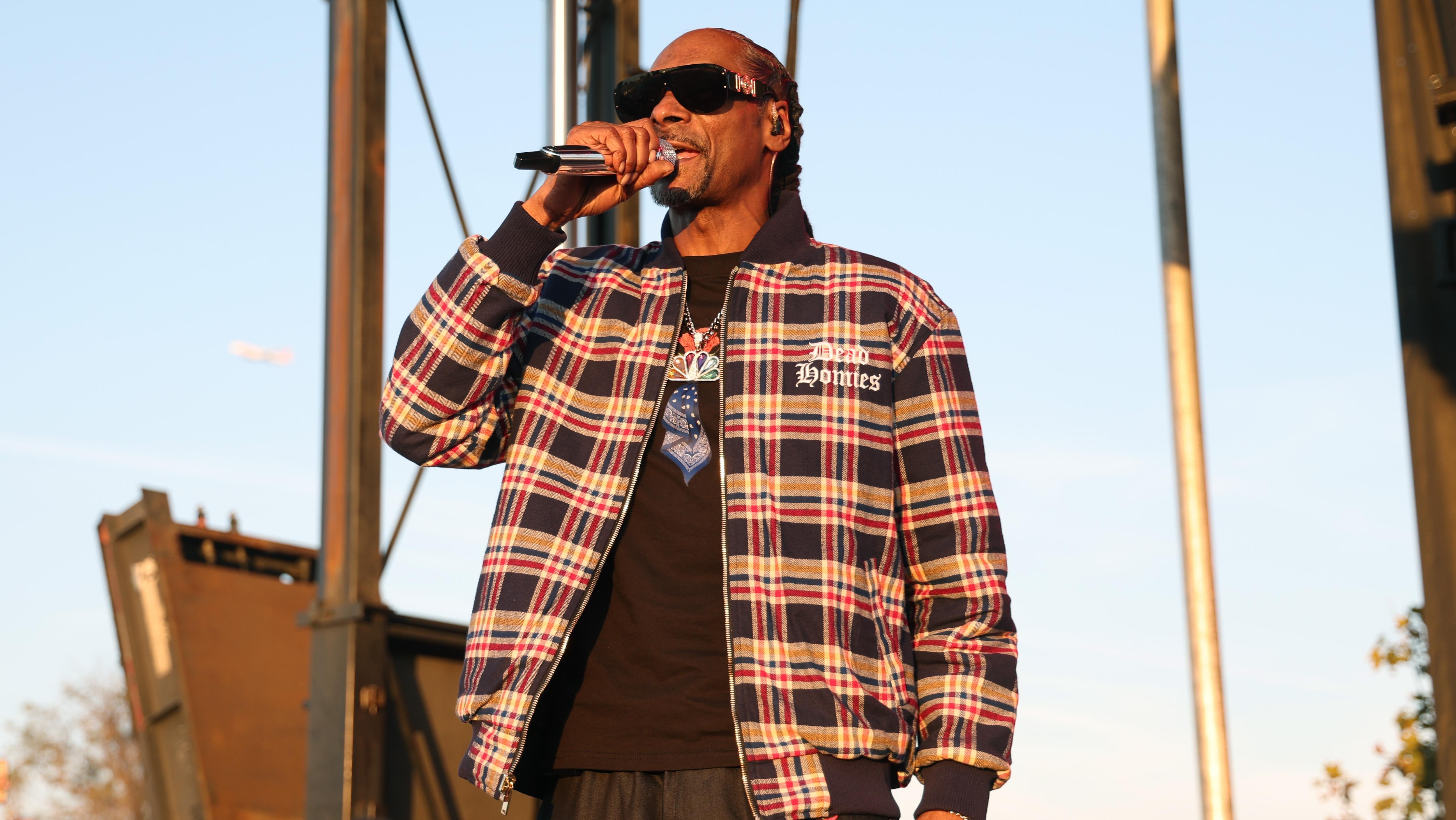 12th Annual TDE Christmas Concert and Toy Drive