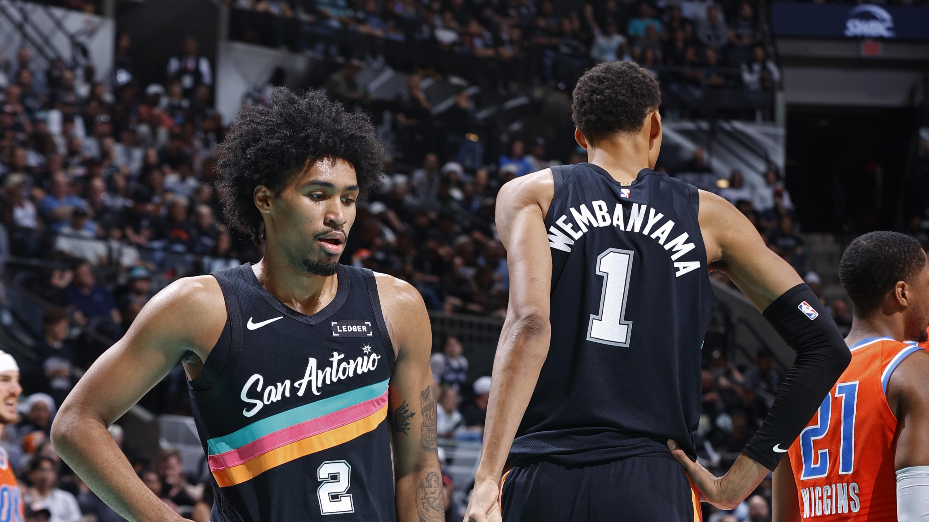 Oklahoma City Thunder v San Antonio Spurs Oklahoma City Thunder v San Antonio Spurs