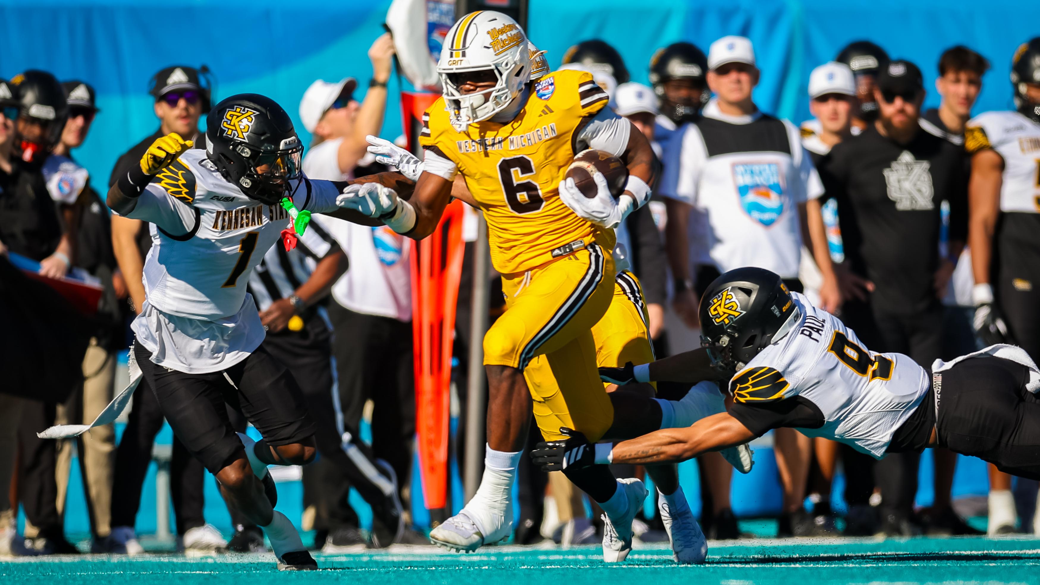 2025 Myrtle Beach Bowl Presented By Engine - Kennesaw State v Western Michigan