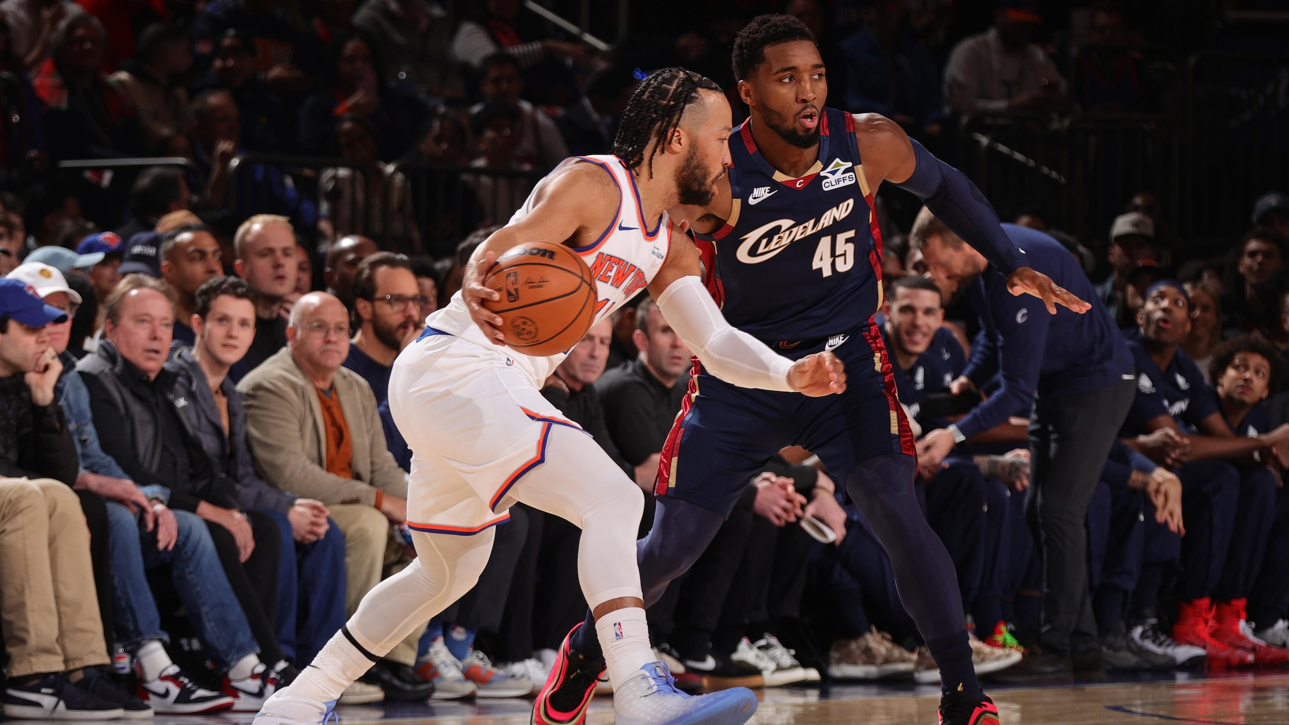 Cleveland Cavaliers v New York Knicks Cleveland Cavaliers v New York Knicks