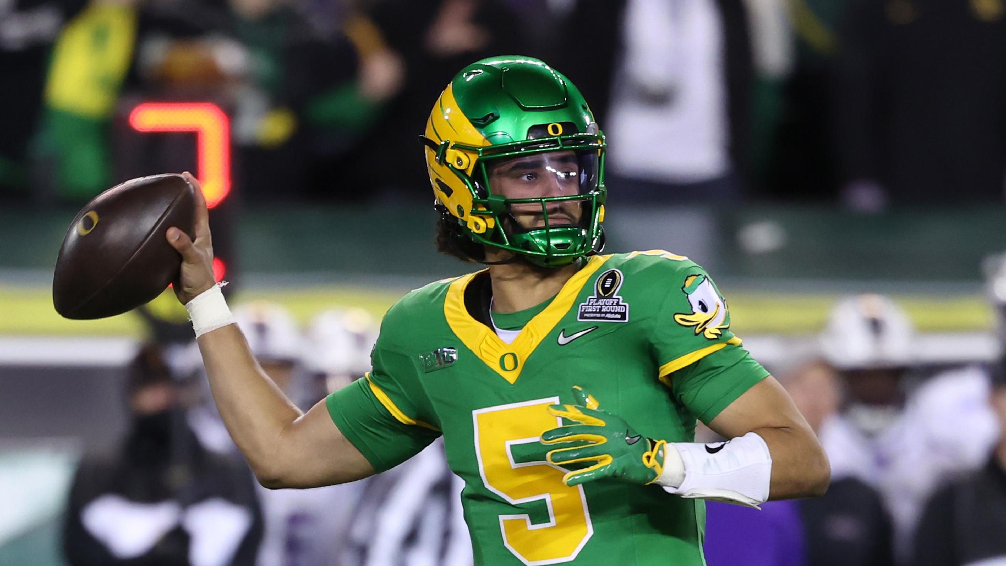 2025 College Football Playoff First Round Game - James Madison v Oregon