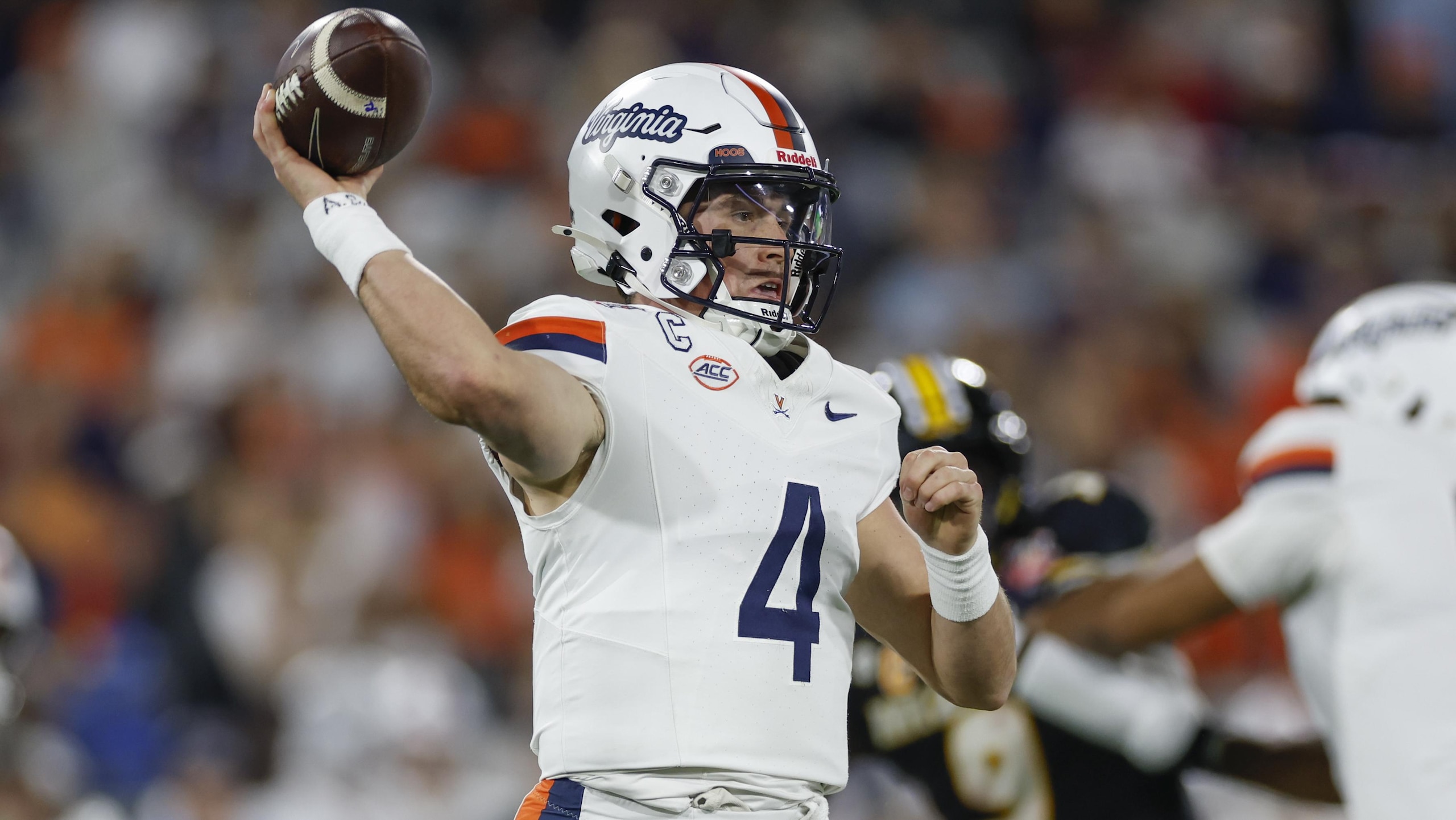 COLLEGE FOOTBALL: DEC 27 TaxSlayer Gator Bowl Virginia vs Missouri