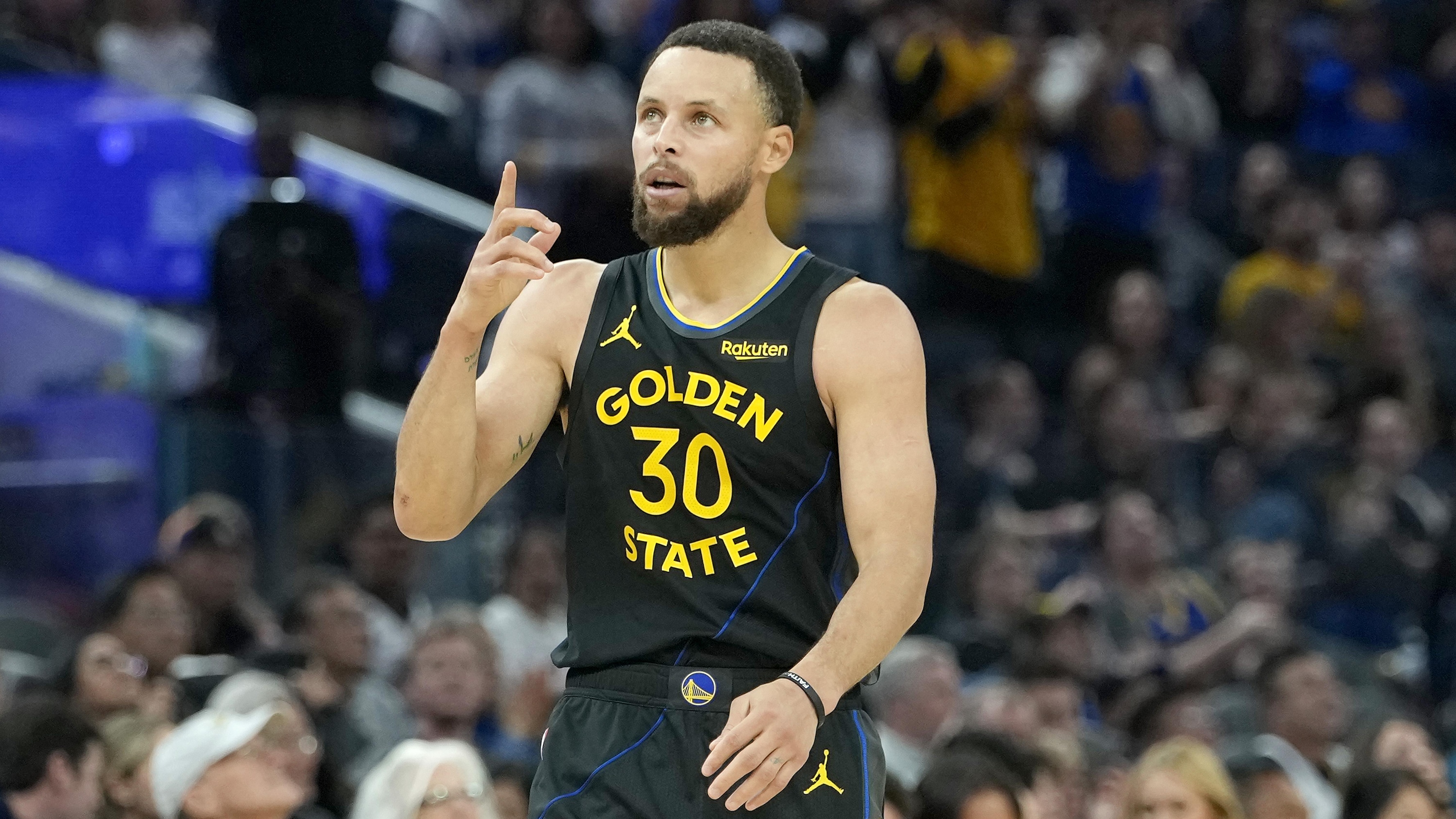 Betting Warning! Steph Curry Admits He's 'Traditionally Not Played Great on Christmas'