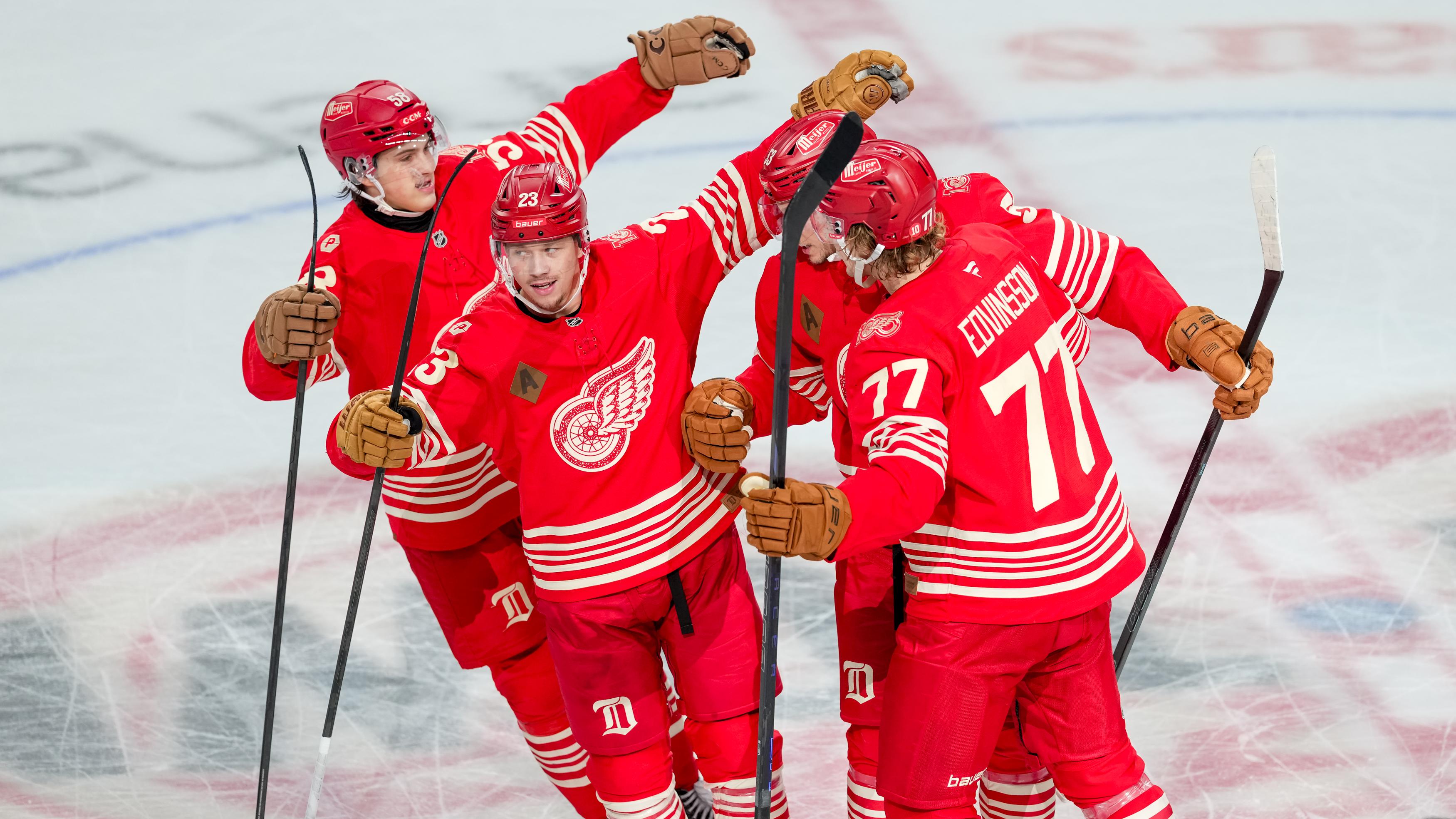 Toronto Maple Leafs v Detroit Red Wings