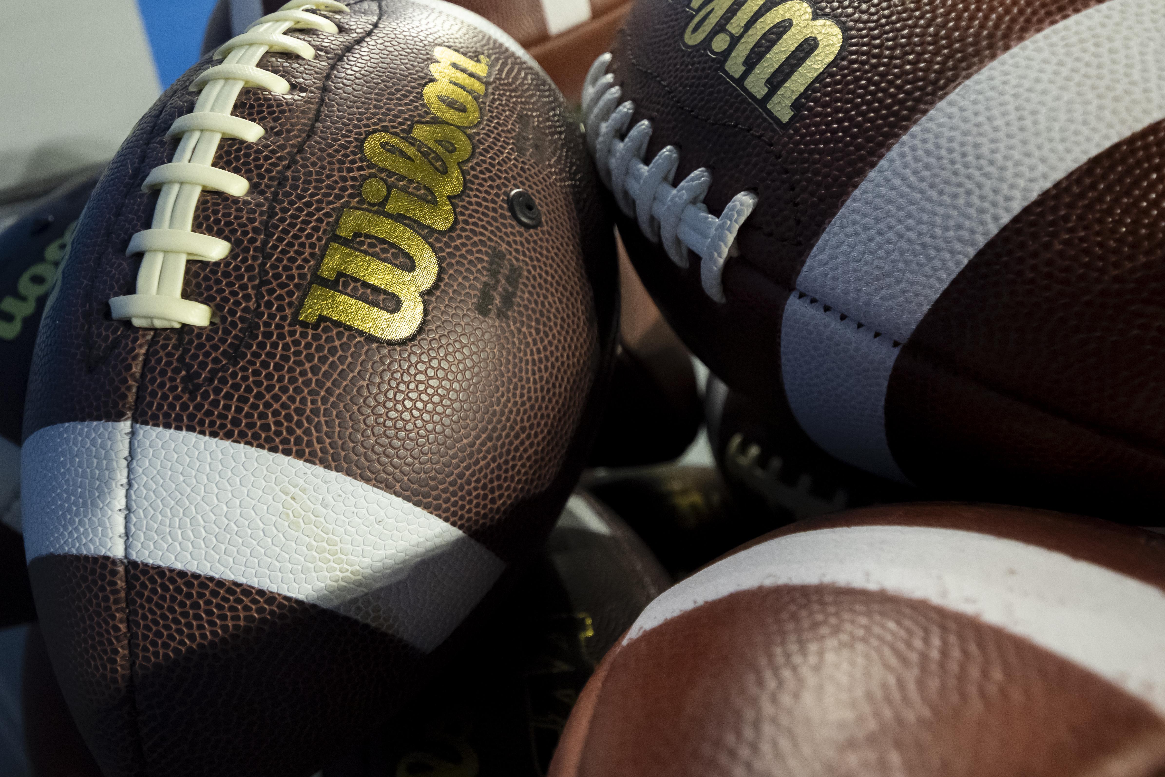 COLLEGE FOOTBALL: DEC 26 GameAbove Sports Bowl Central Michigan vs Northwestern
