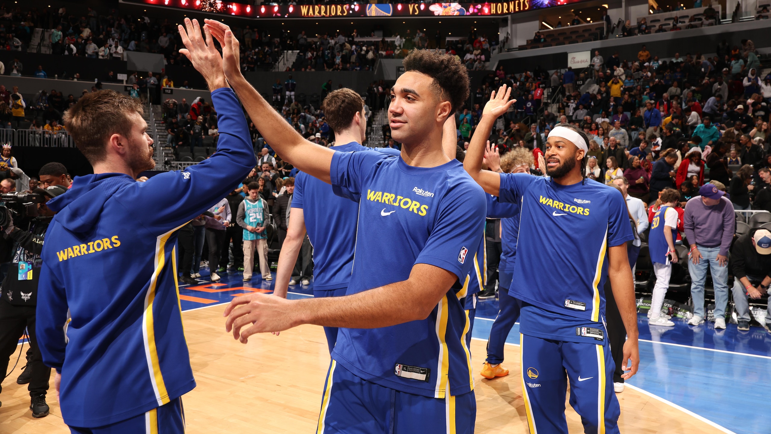 Golden State Warriors v Charlotte Hornets