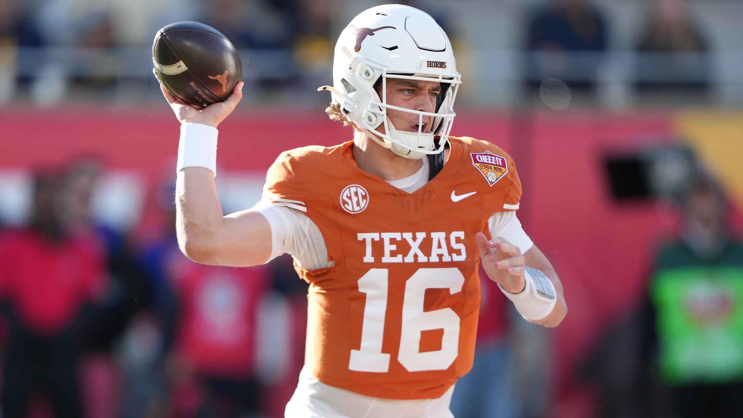 COLLEGE FOOTBALL: DEC 31 Cheez-It Citrus Bowl Michigan vs Texas COLLEGE FOOTBALL: DEC 31 Cheez-It Citrus Bowl Michigan vs Texas