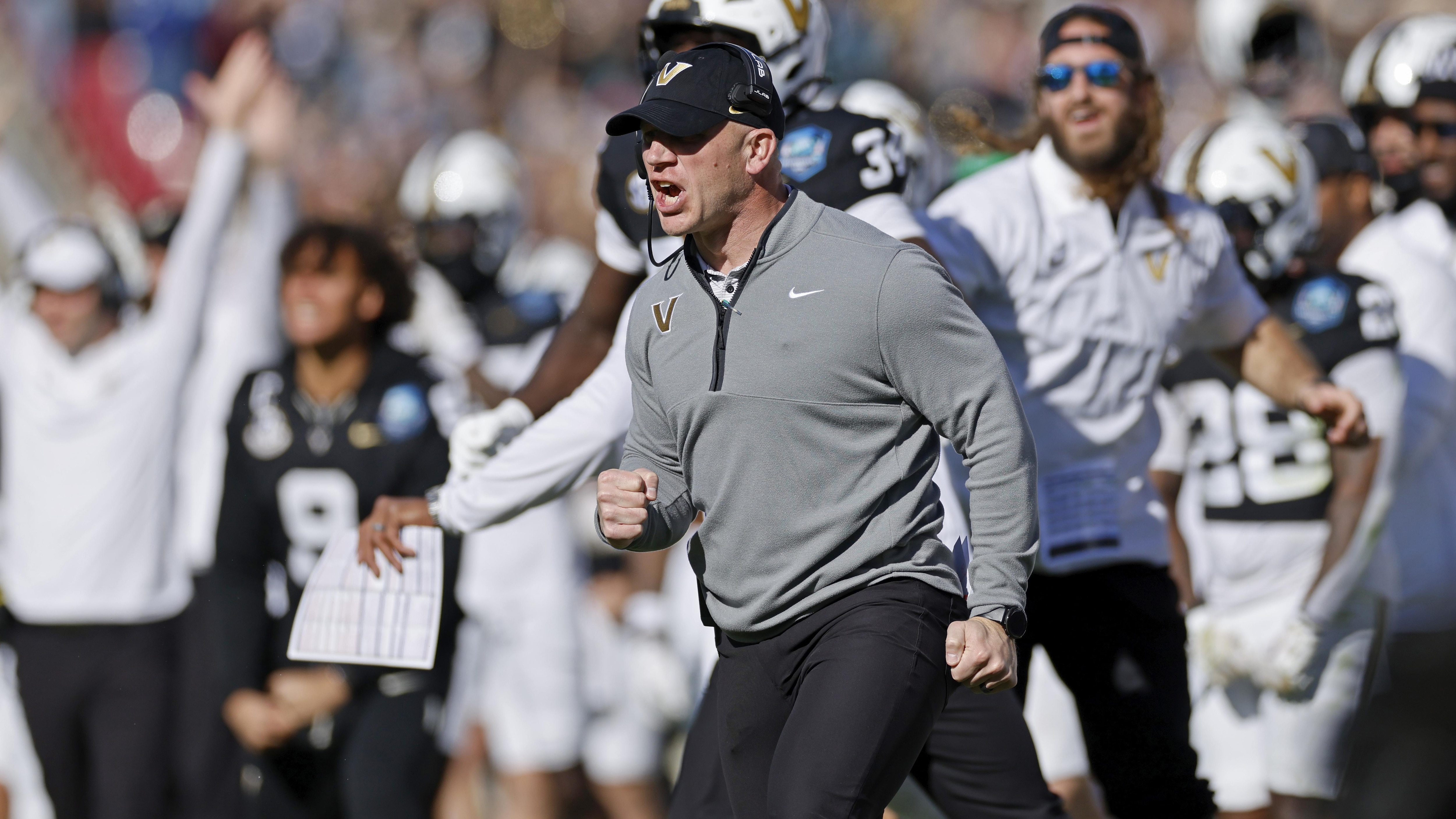 COLLEGE FOOTBALL: DEC 31 ReliaQuest Bowl Iowa vs Vanderbilt