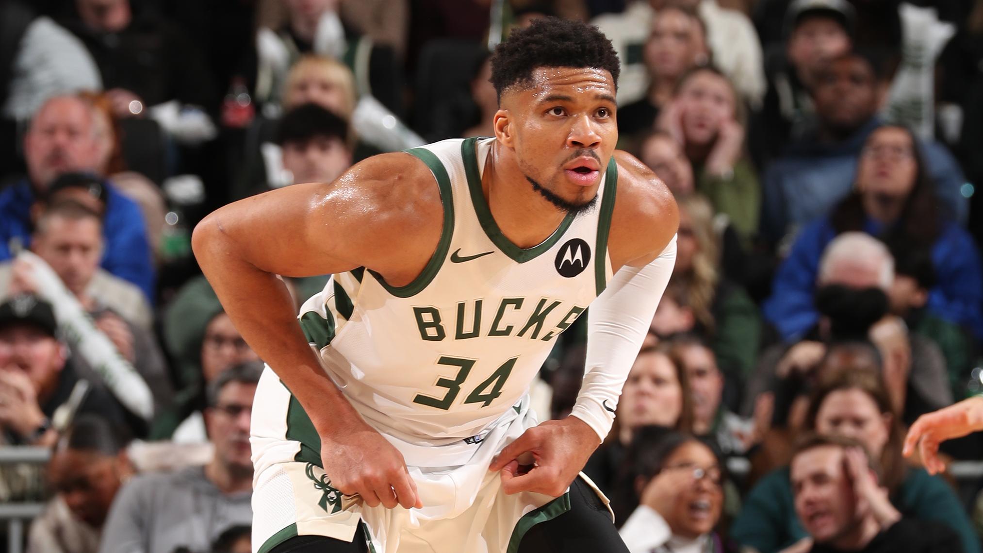 Washington Wizards v Milwaukee Bucks