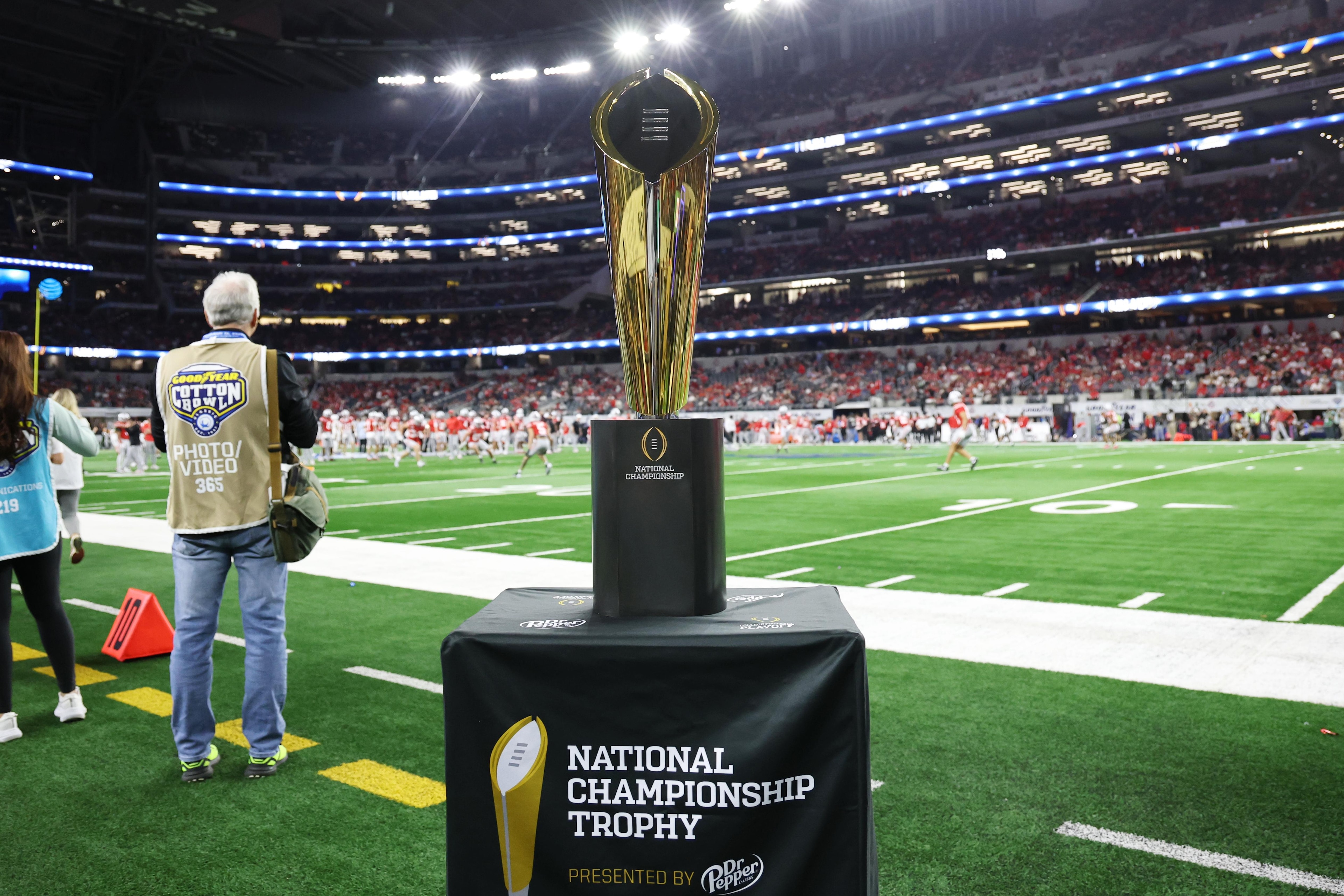 College Football Playoff Quarterfinal - Goodyear Cotton Bowl Classic: Miami v Ohio State