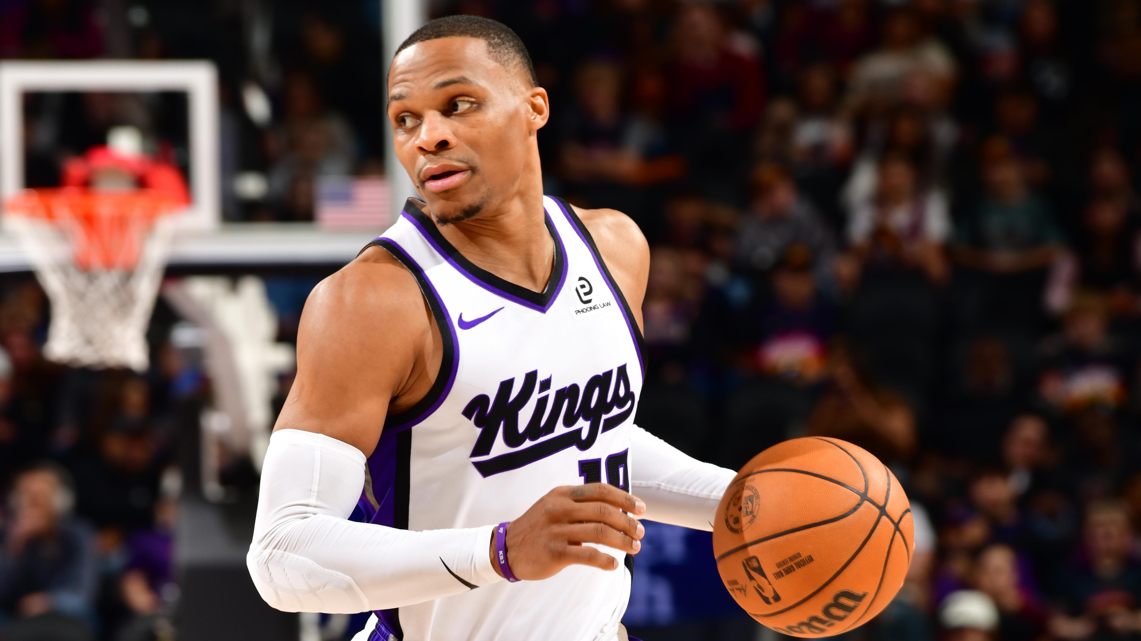 Sacramento Kings v Phoenix Suns