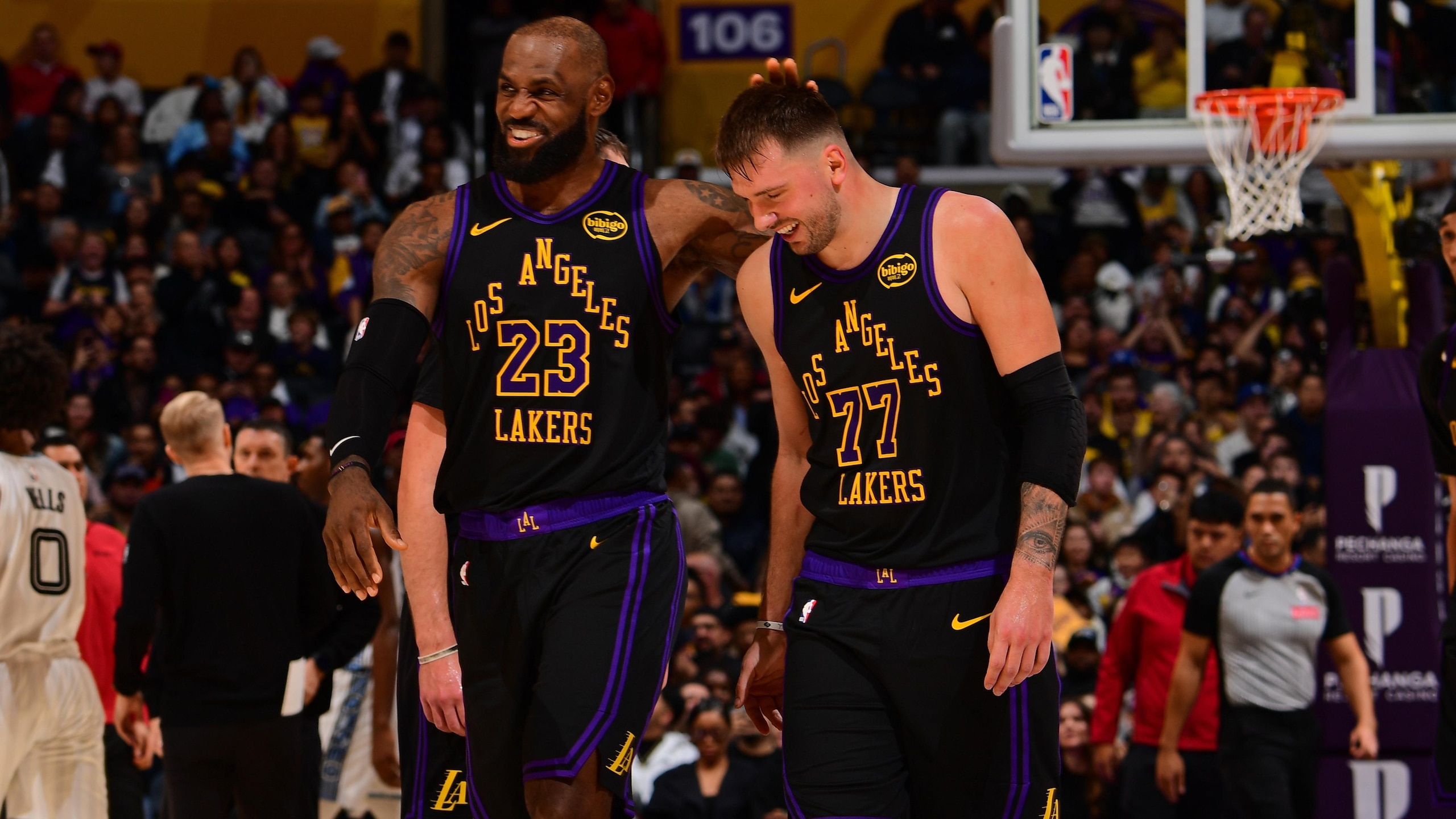 Memphis Grizzlies v Los Angeles Lakers