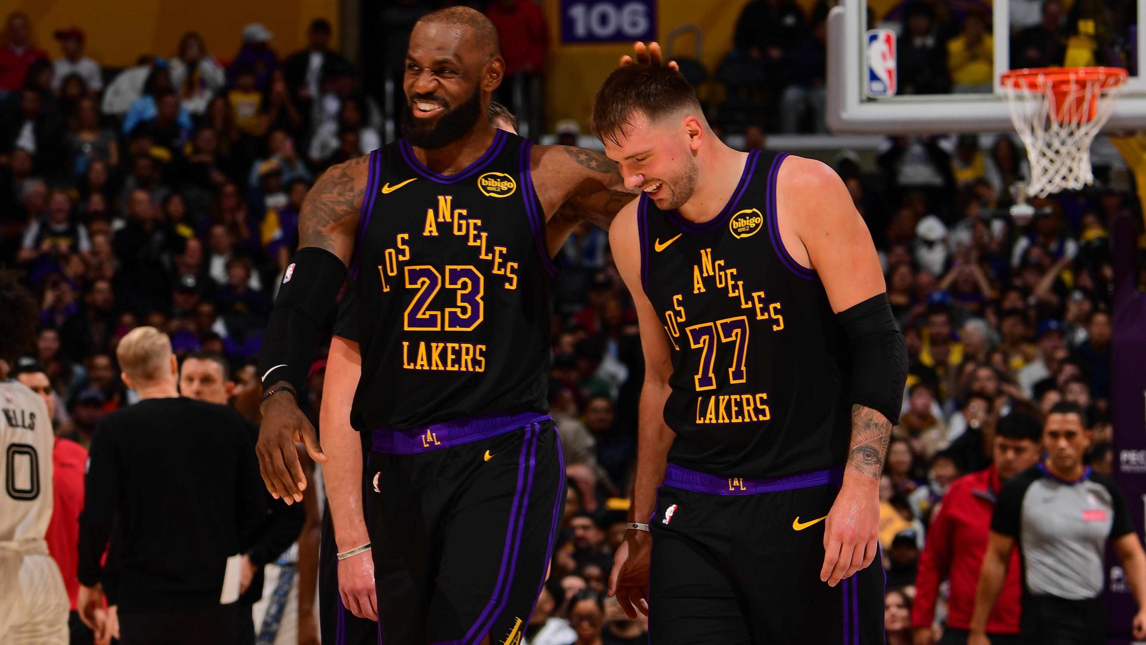Memphis Grizzlies v Los Angeles Lakers
