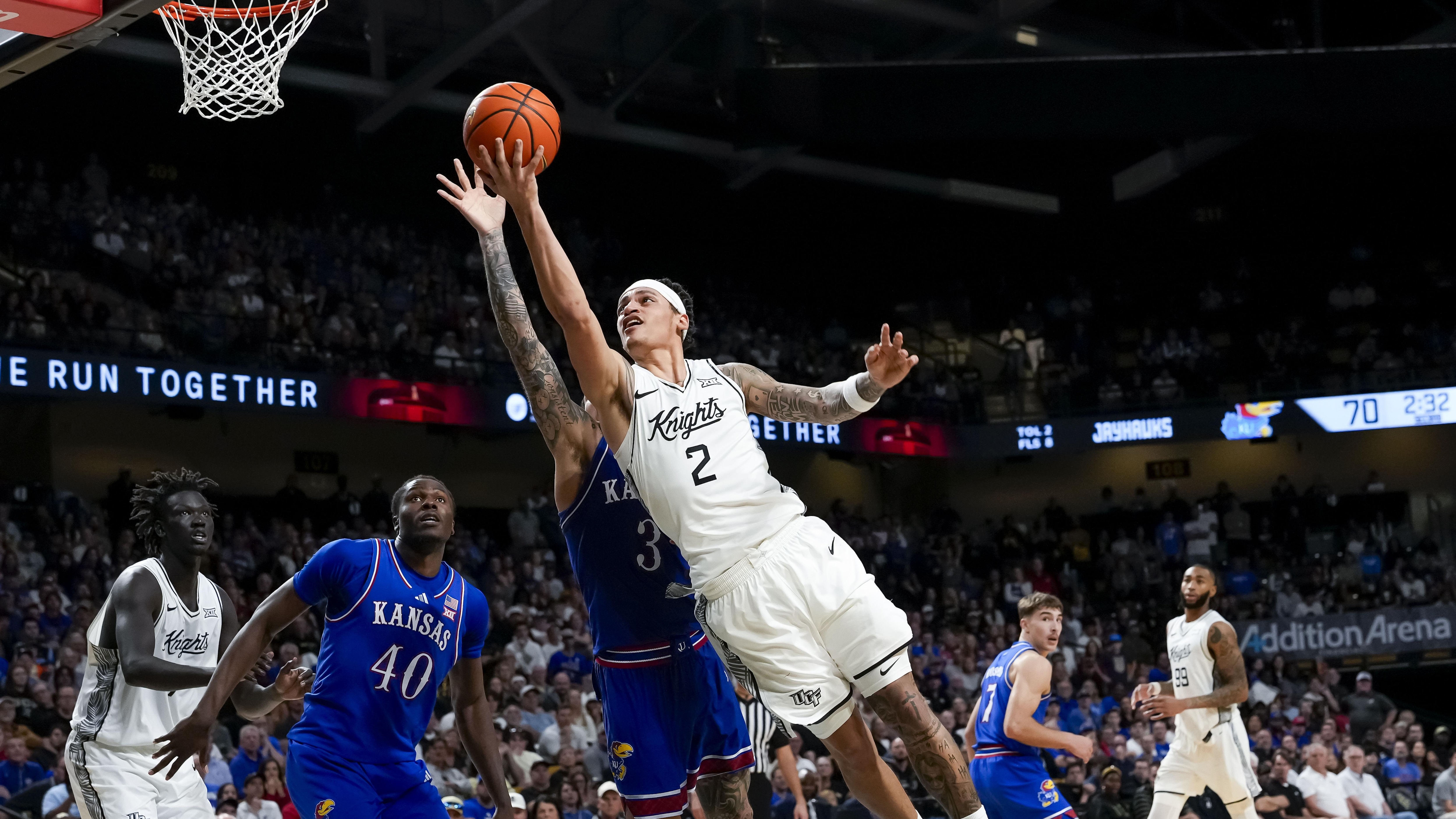 COLLEGE BASKETBALL: JAN 3 Kansas at UCF Knights