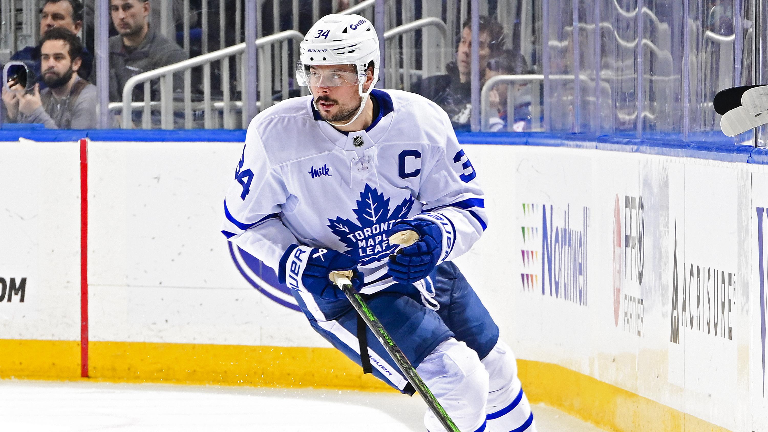 Toronto Maple Leafs v New York Islanders