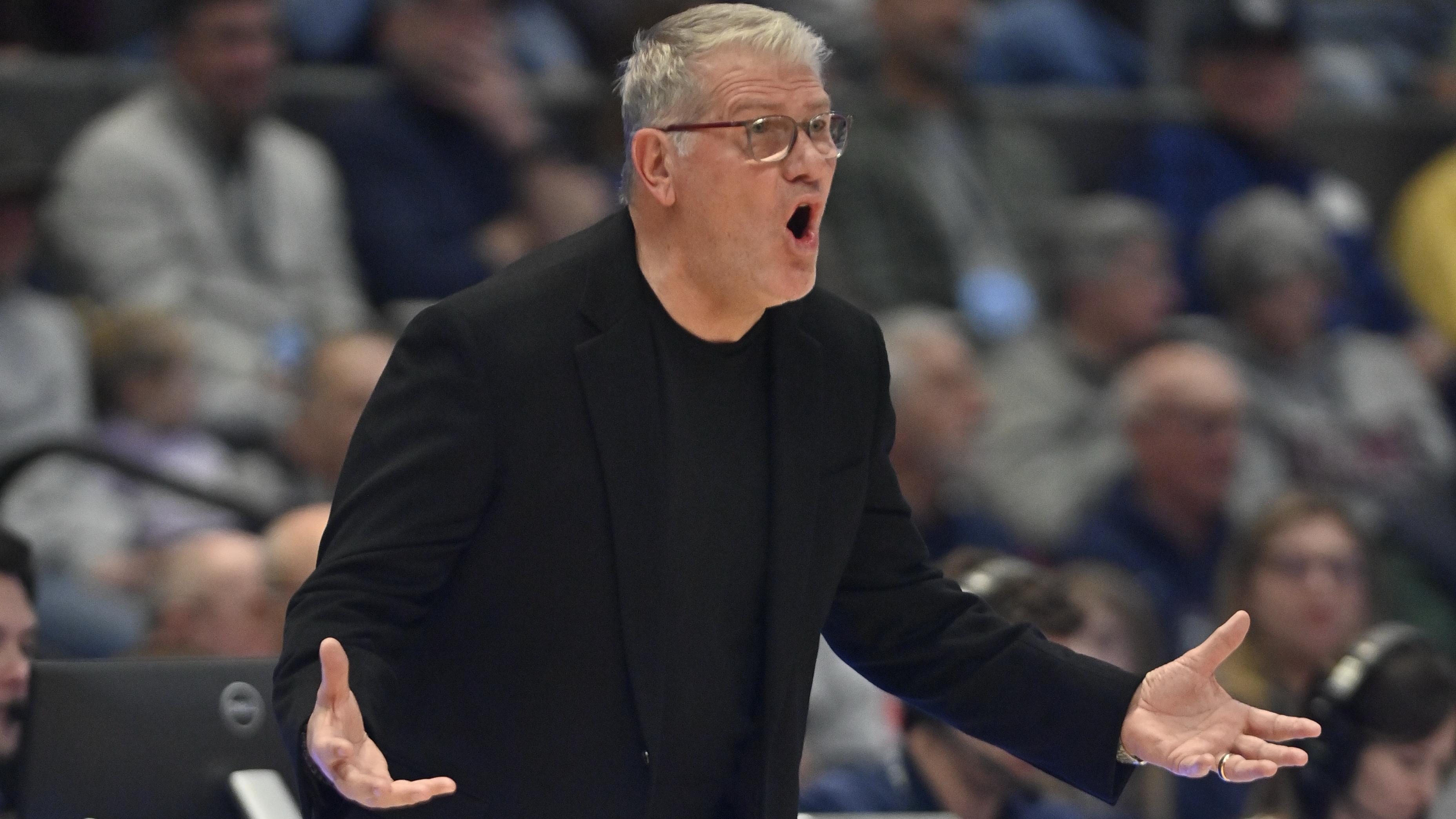 COLLEGE BASKETBALL: JAN 03 Women's Seton Hall at UConn