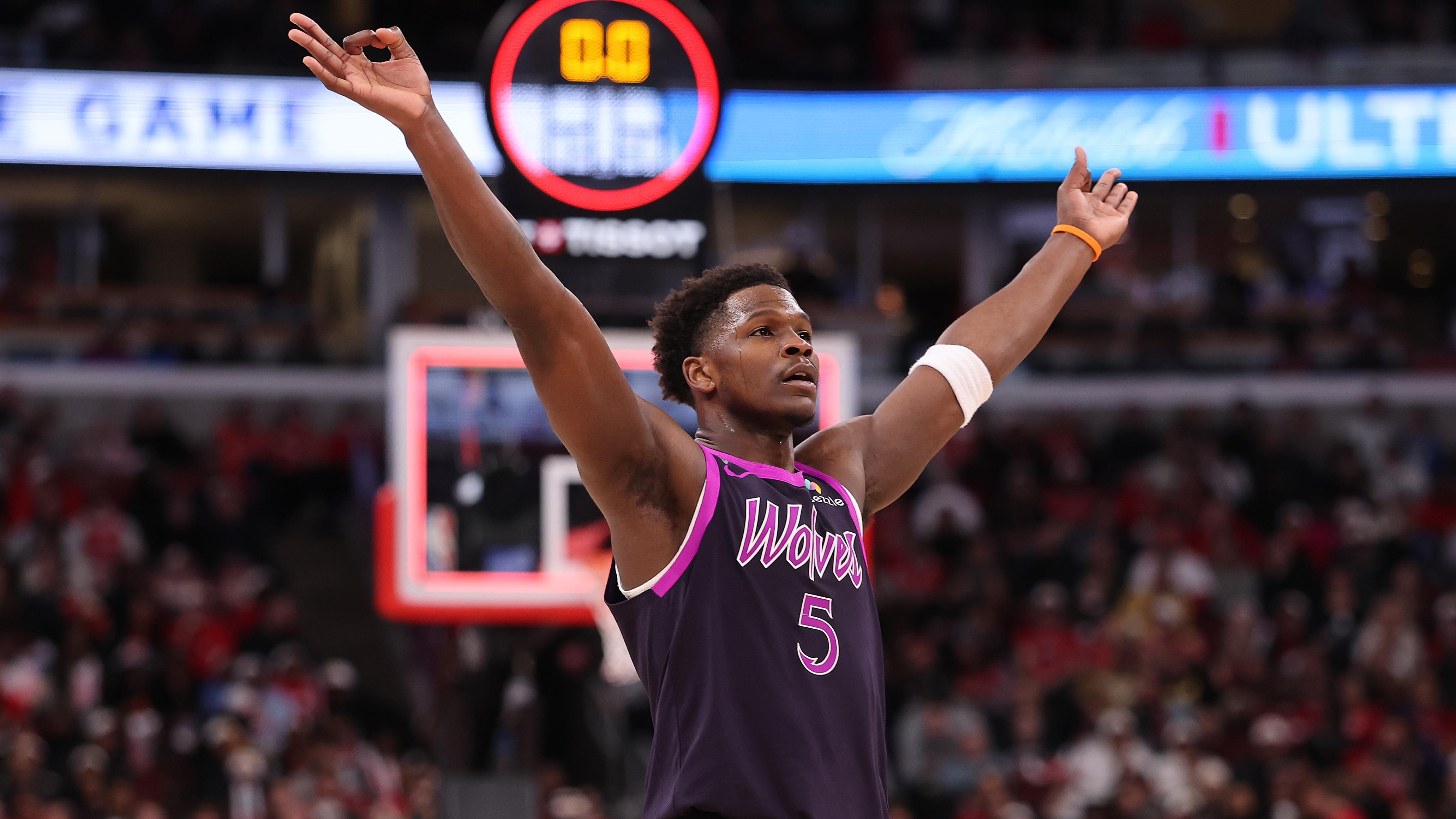 Minnesota TImberwolves v Chicago Bulls