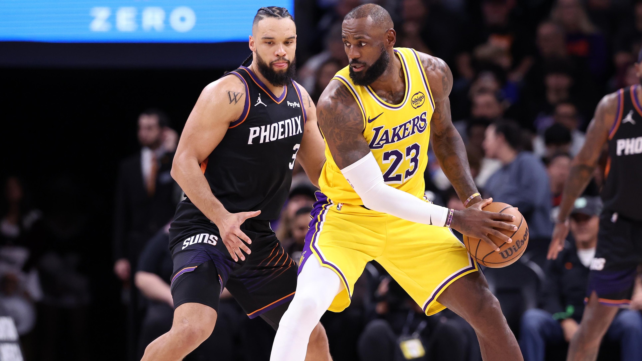 Los Angeles Lakers v Phoenix Suns