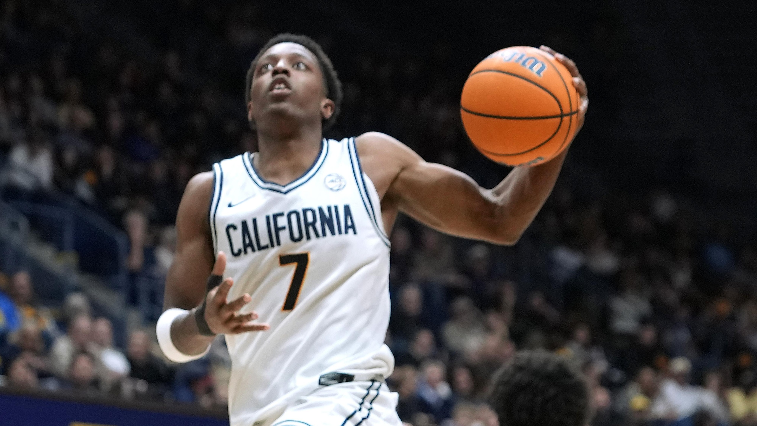Louisville v California