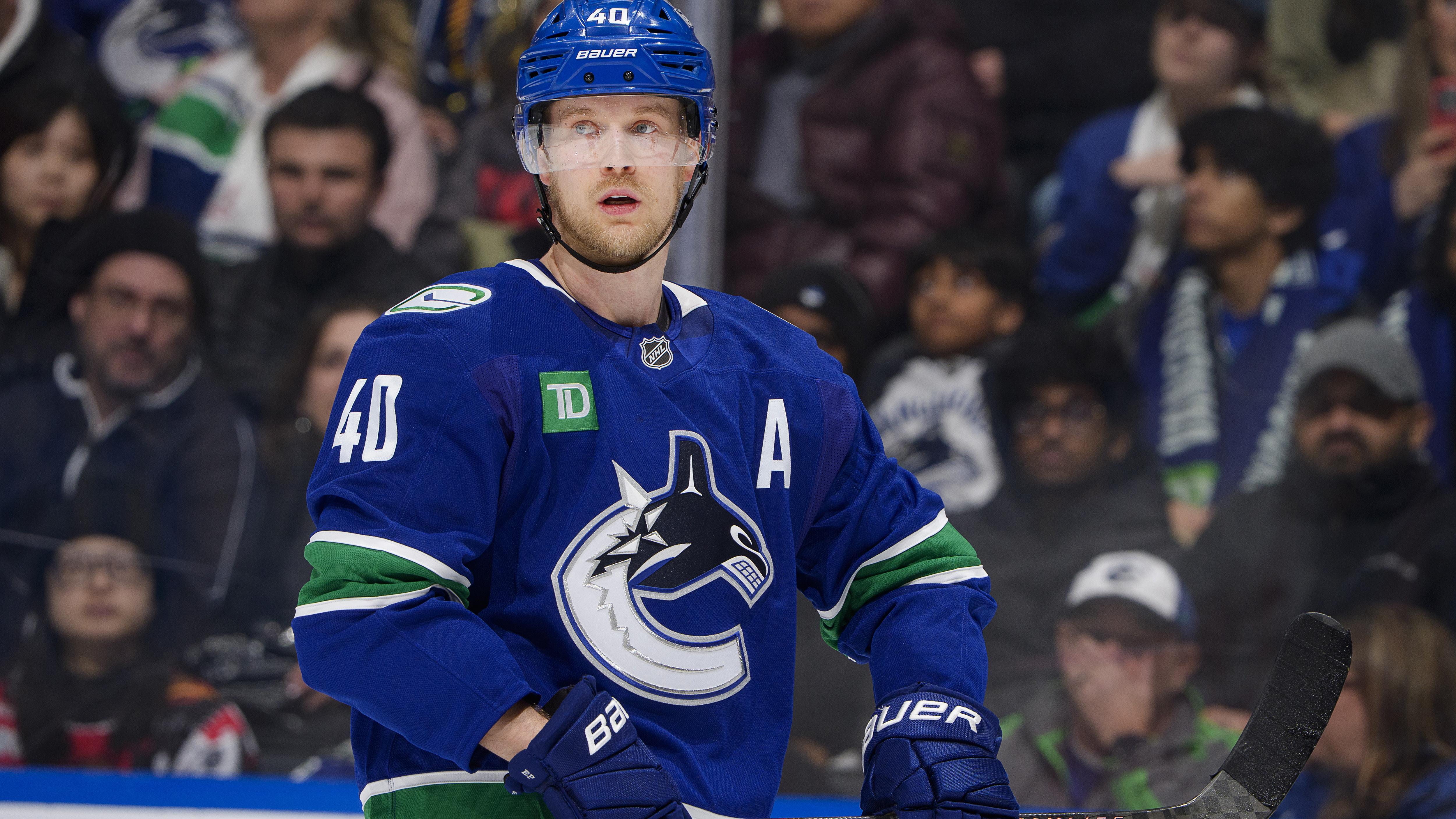 Philadelphia Flyers v Vancouver Canucks