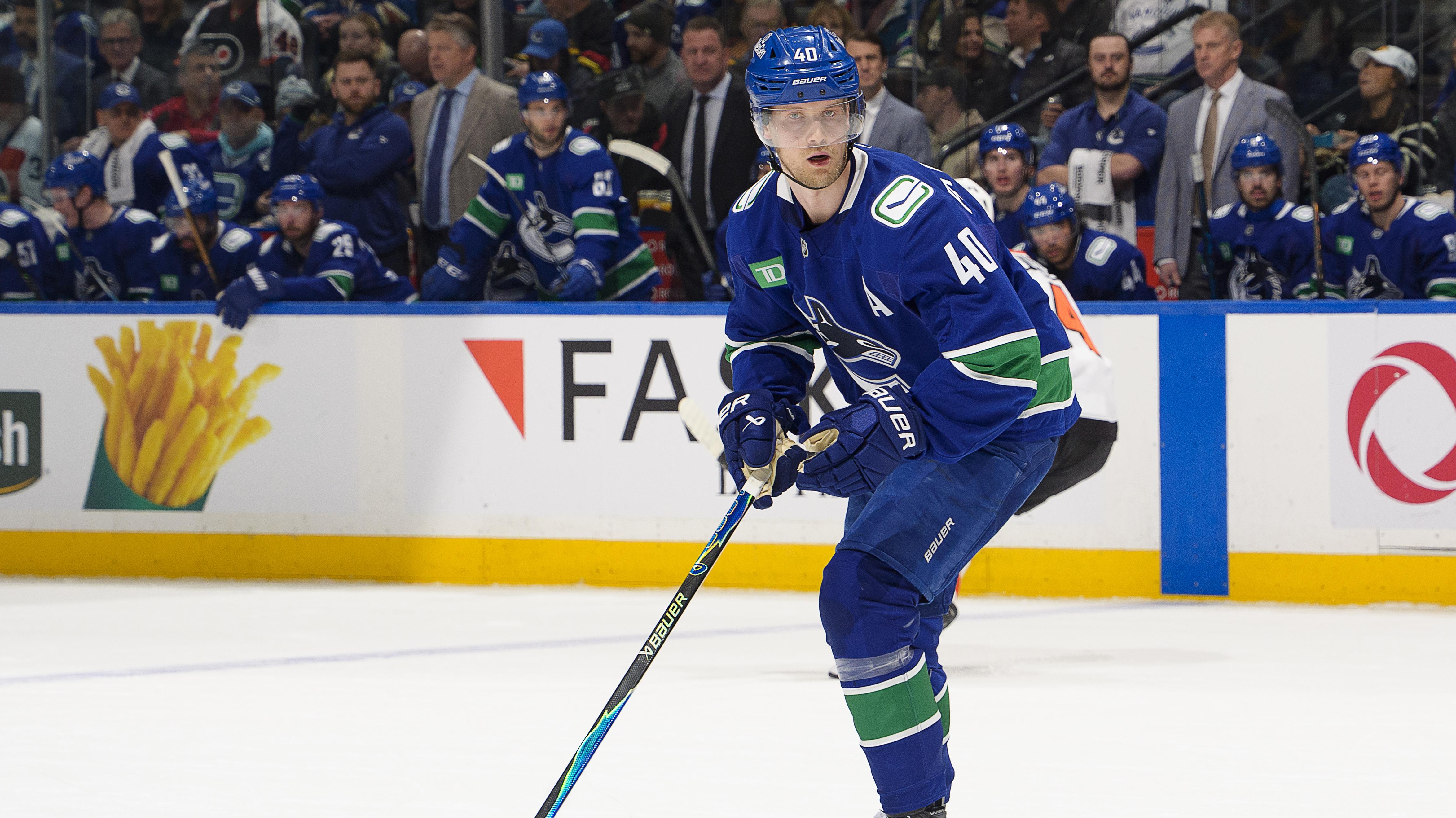 Philadelphia Flyers v Vancouver Canucks