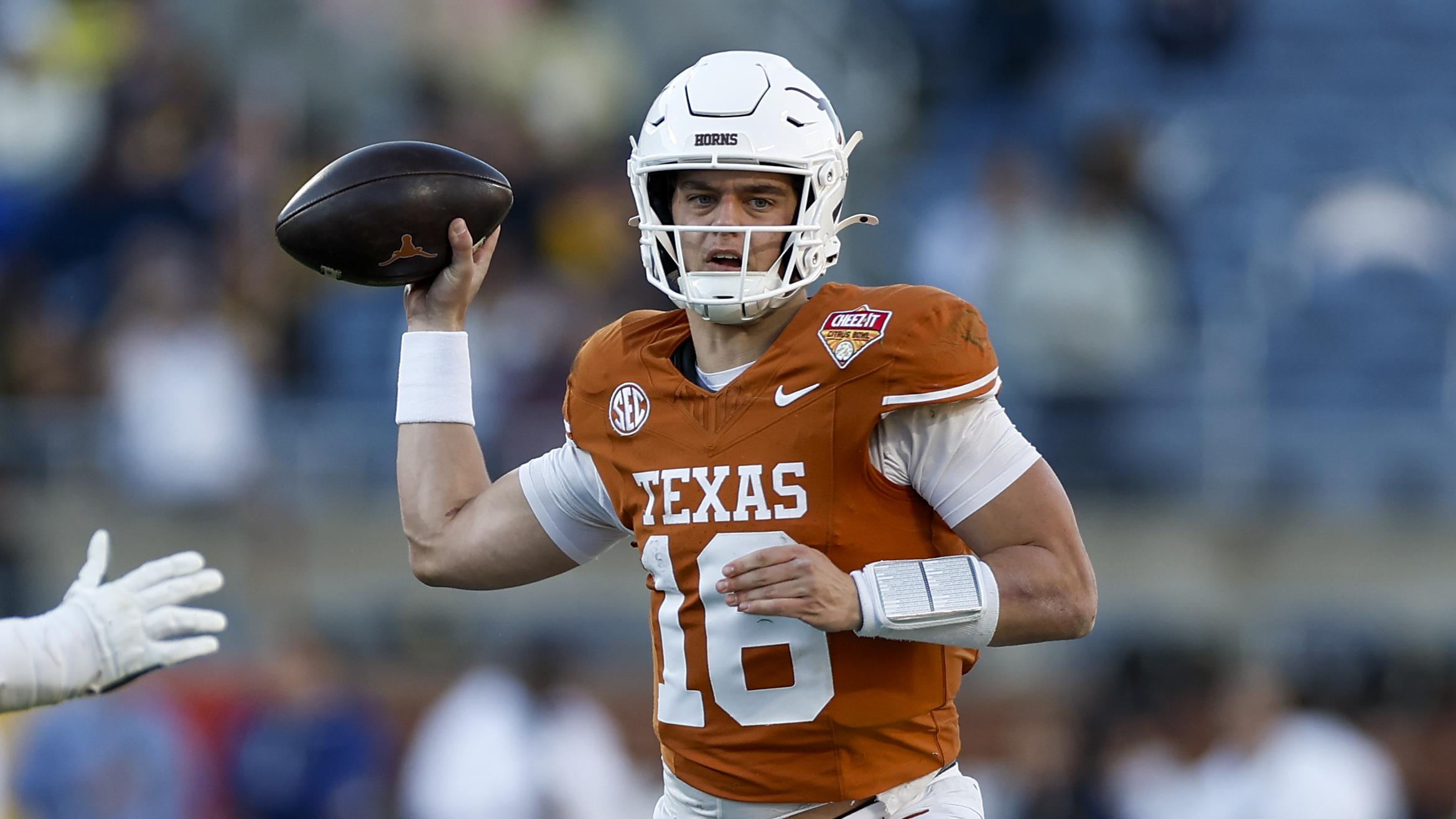 COLLEGE FOOTBALL: DEC 31 Cheez-It Citrus Bowl Michigan vs Texas