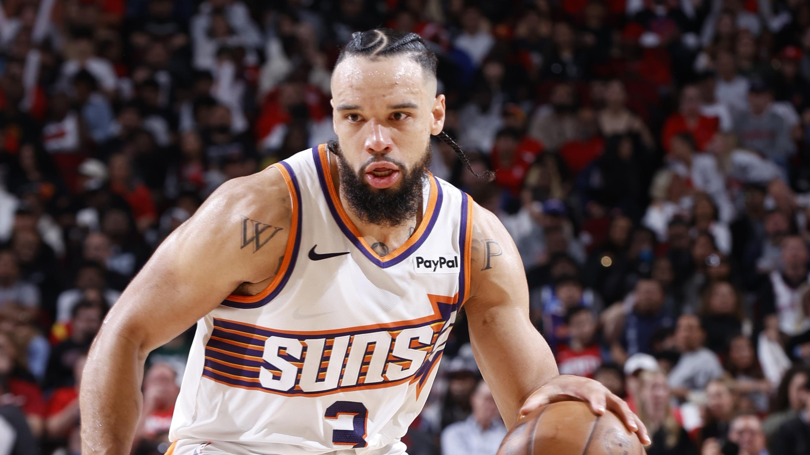 Phoenix Suns v Houston Rockets