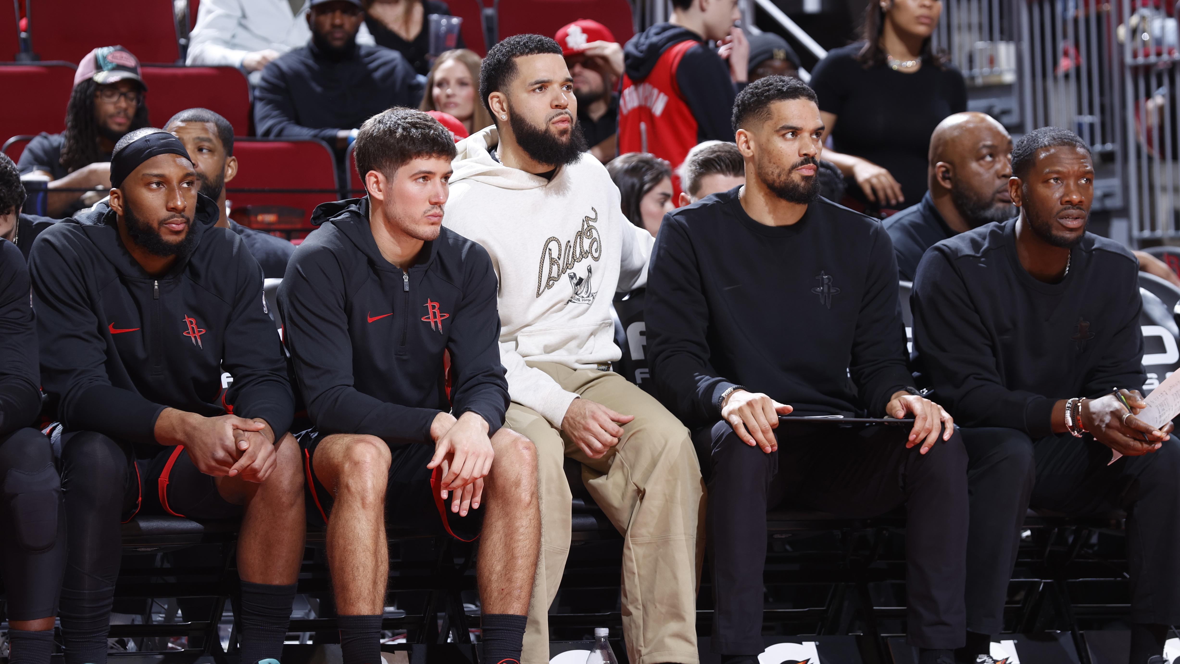 Phoenix Suns v Houston Rockets