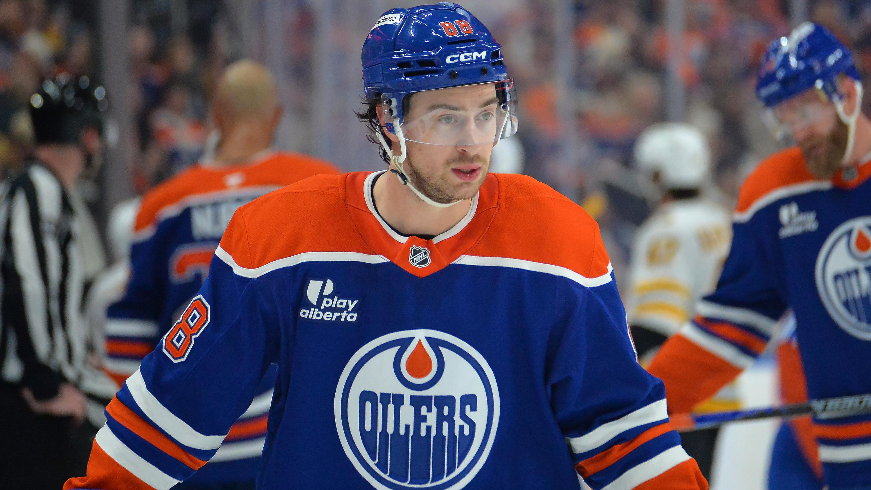 Boston Bruins v Edmonton Oilers