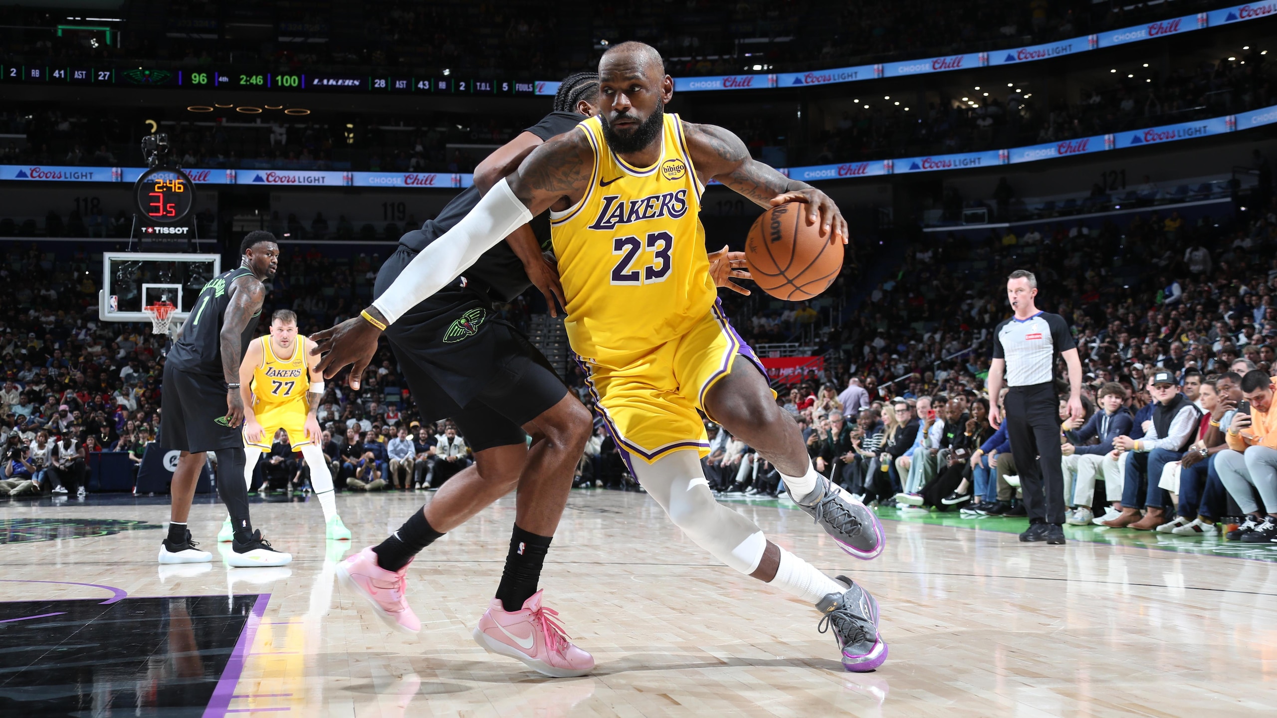 Los Angeles Lakers v New Orleans Pelicans