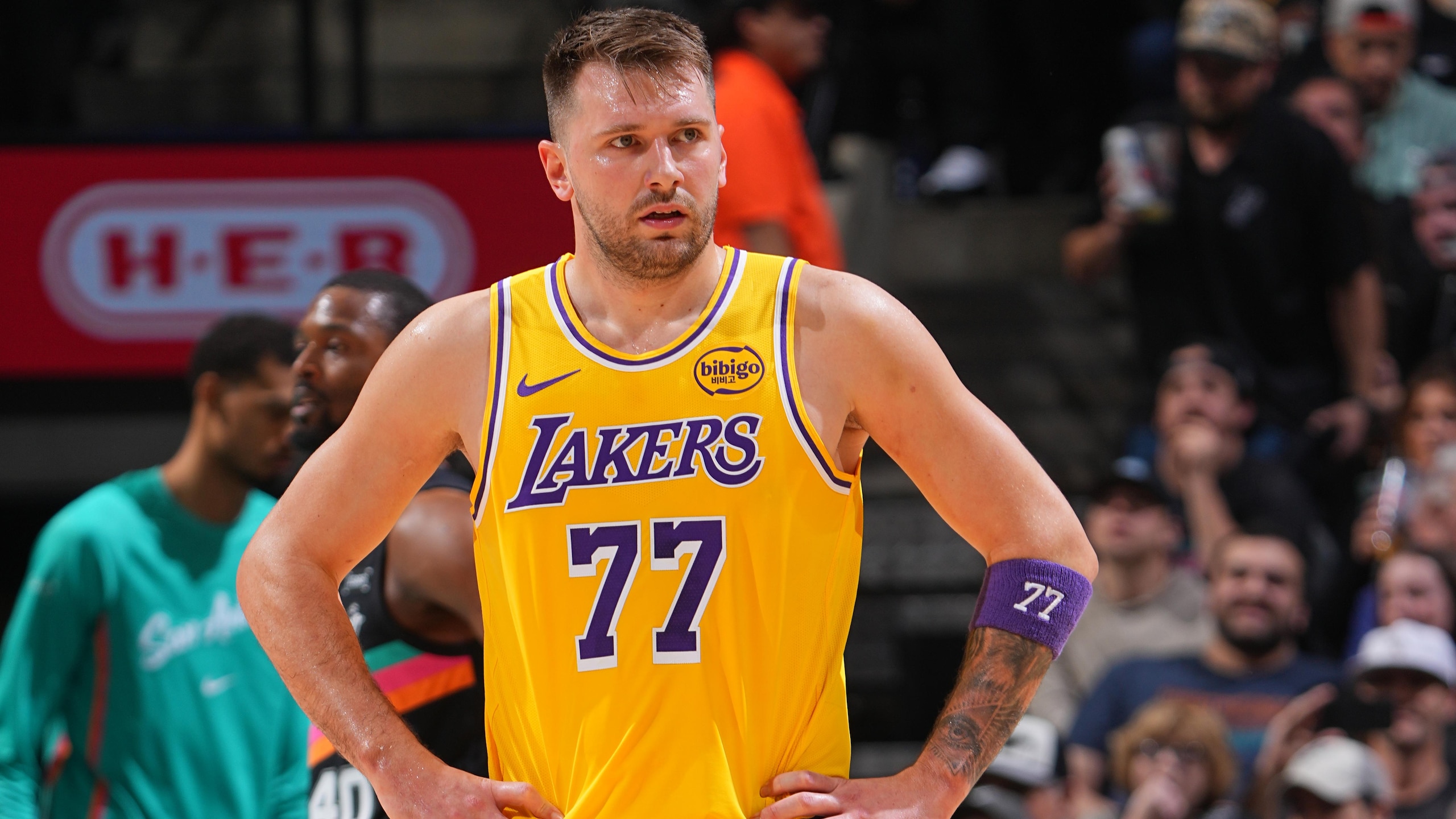 Los Angeles Lakers v San Antonio Spurs