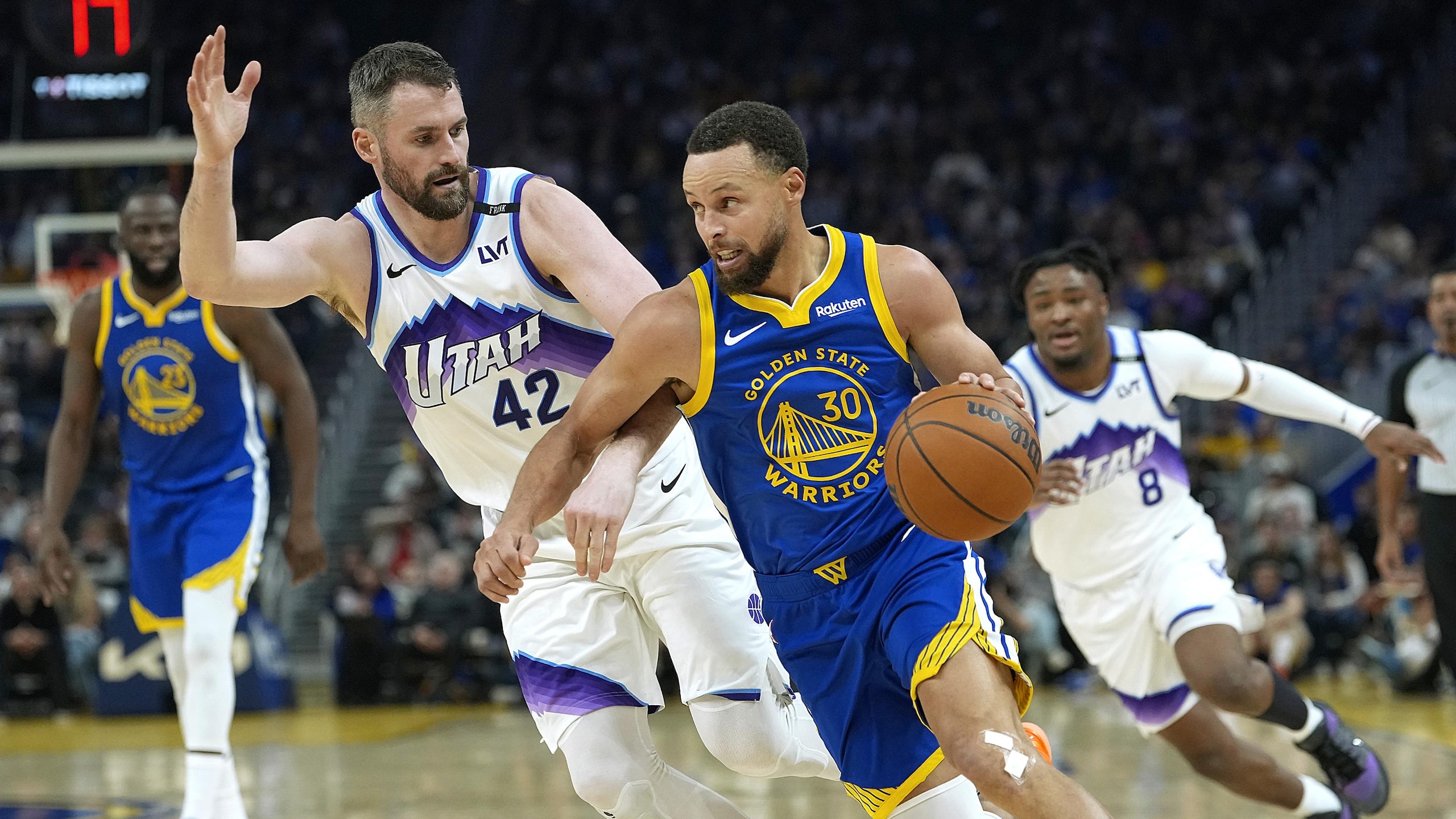 Utah Jazz v Golden State Warriors