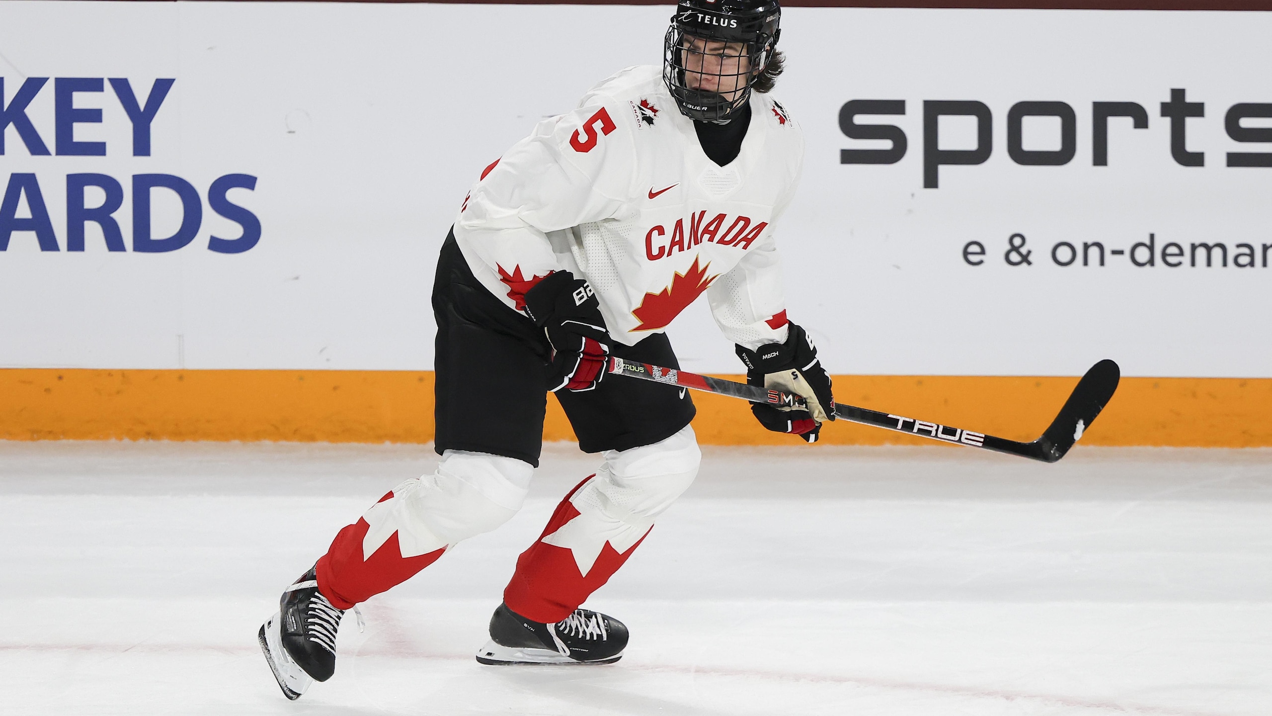Preliminary Round - Group B, Game 4 Czechia v Canada - 2026 IIHF World Junior Championship