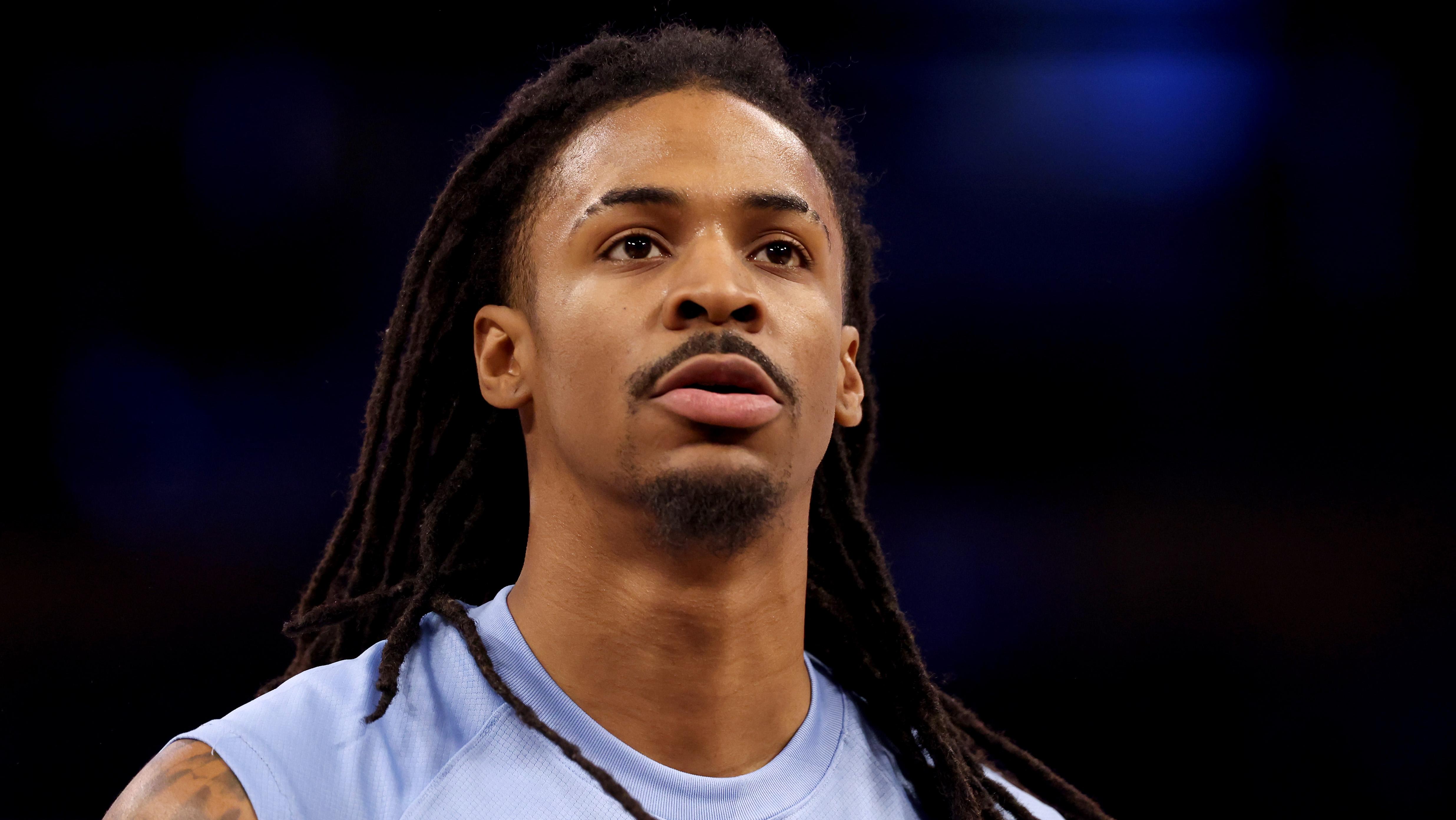 Memphis Grizzlies v Los Angeles Lakers