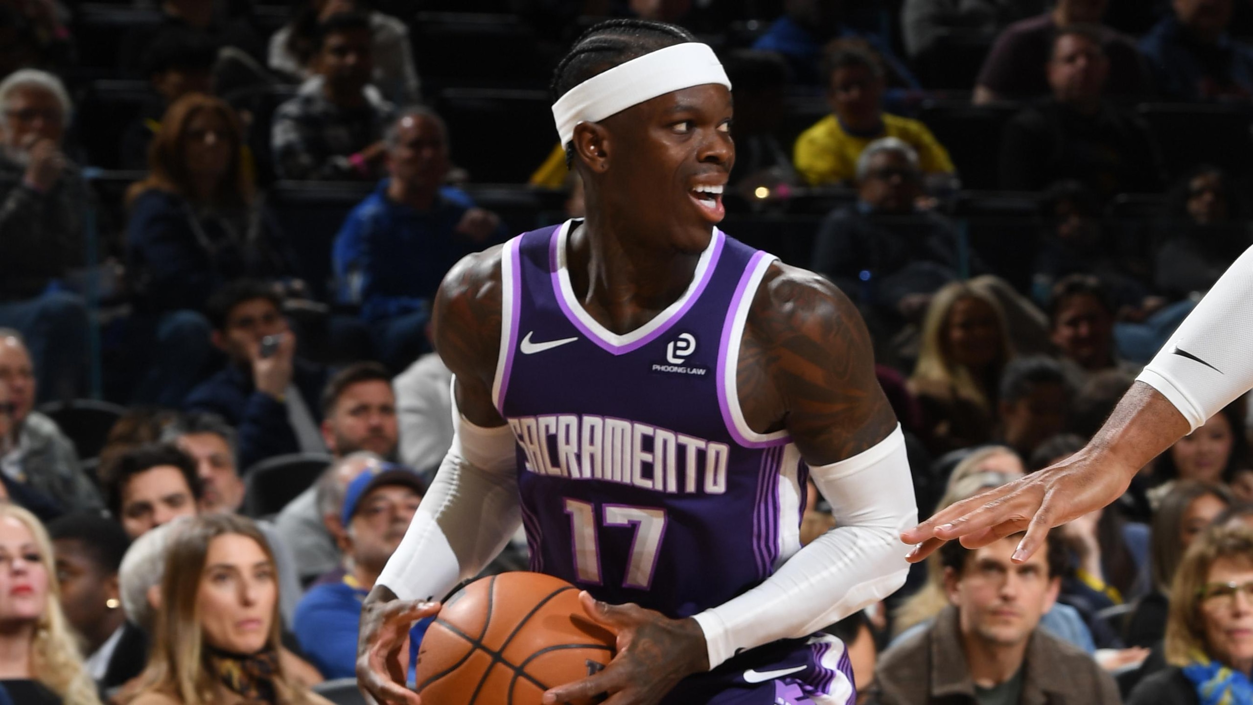 Sacramento Kings v Golden State Warriors